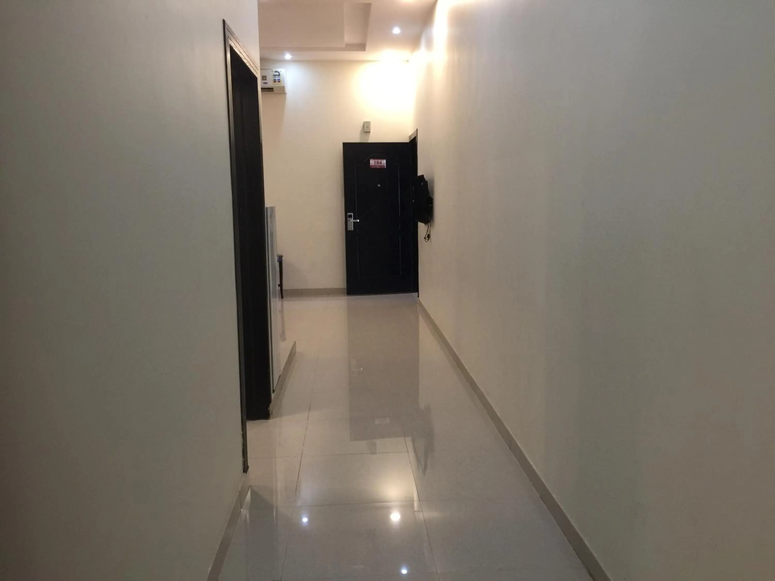 Communal lounge/ TV room in Silent Room 2 By Quiet Rooms