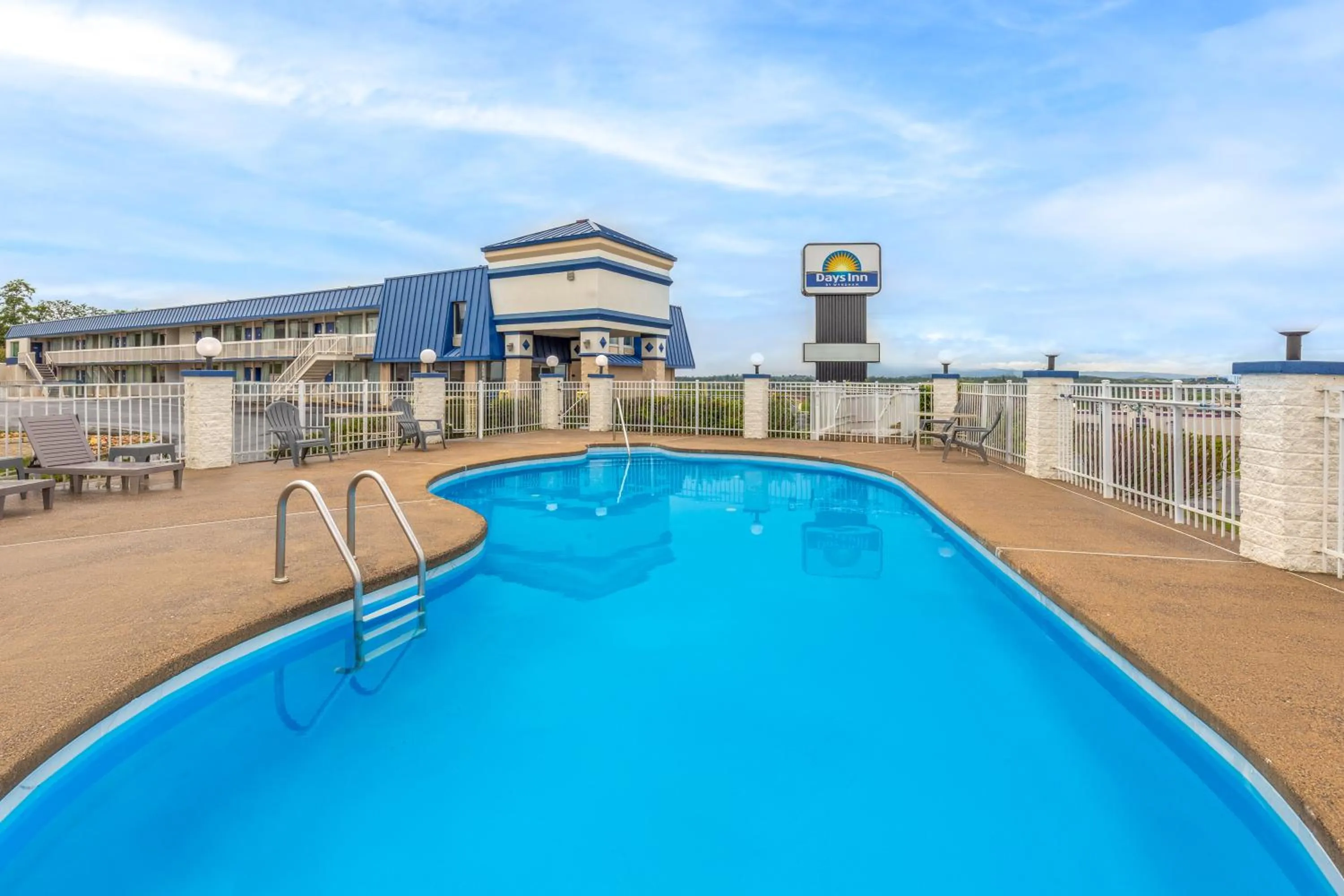 Day in Days Inn by Wyndham Harrisonburg