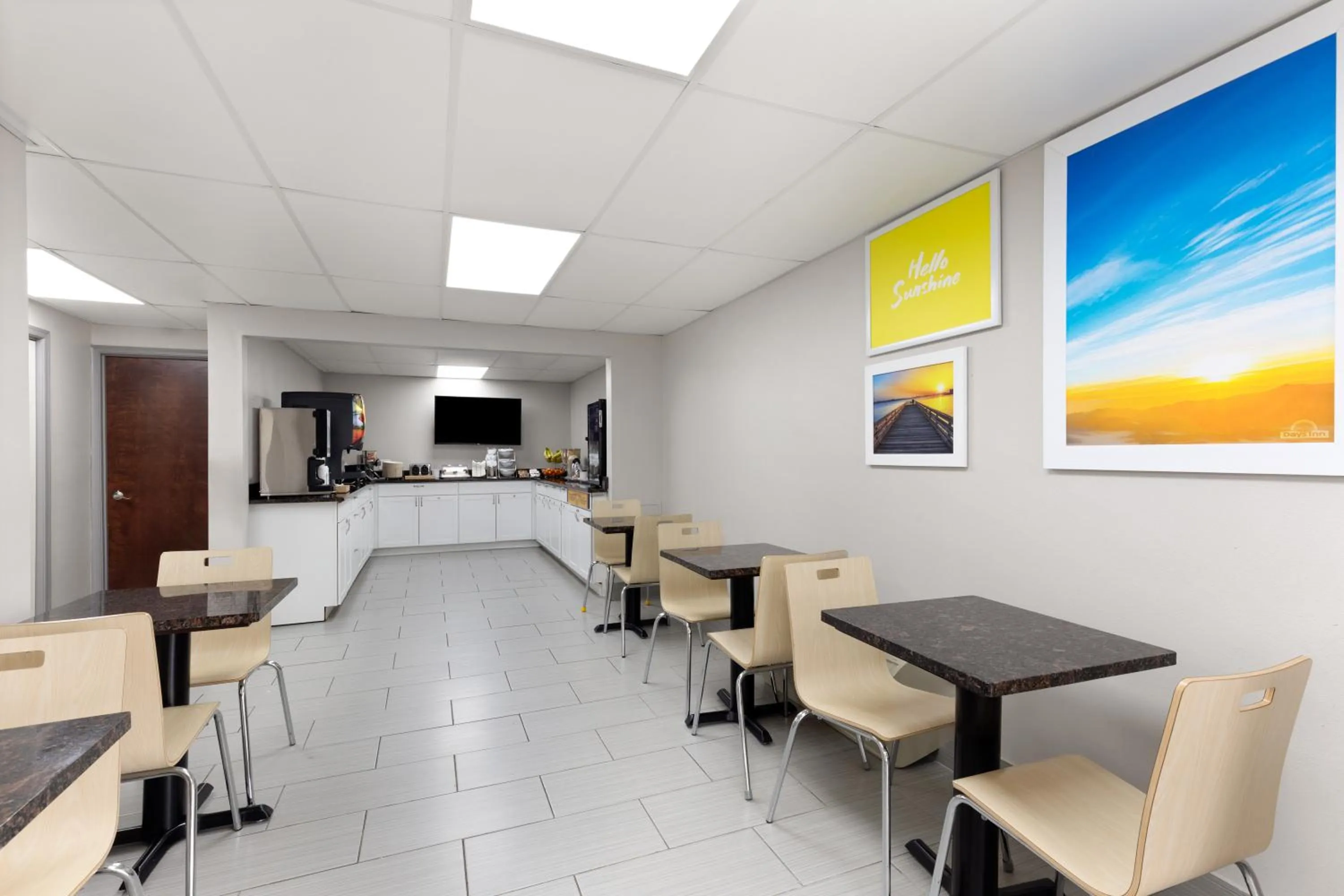 Breakfast in Days Inn by Wyndham Harrisonburg