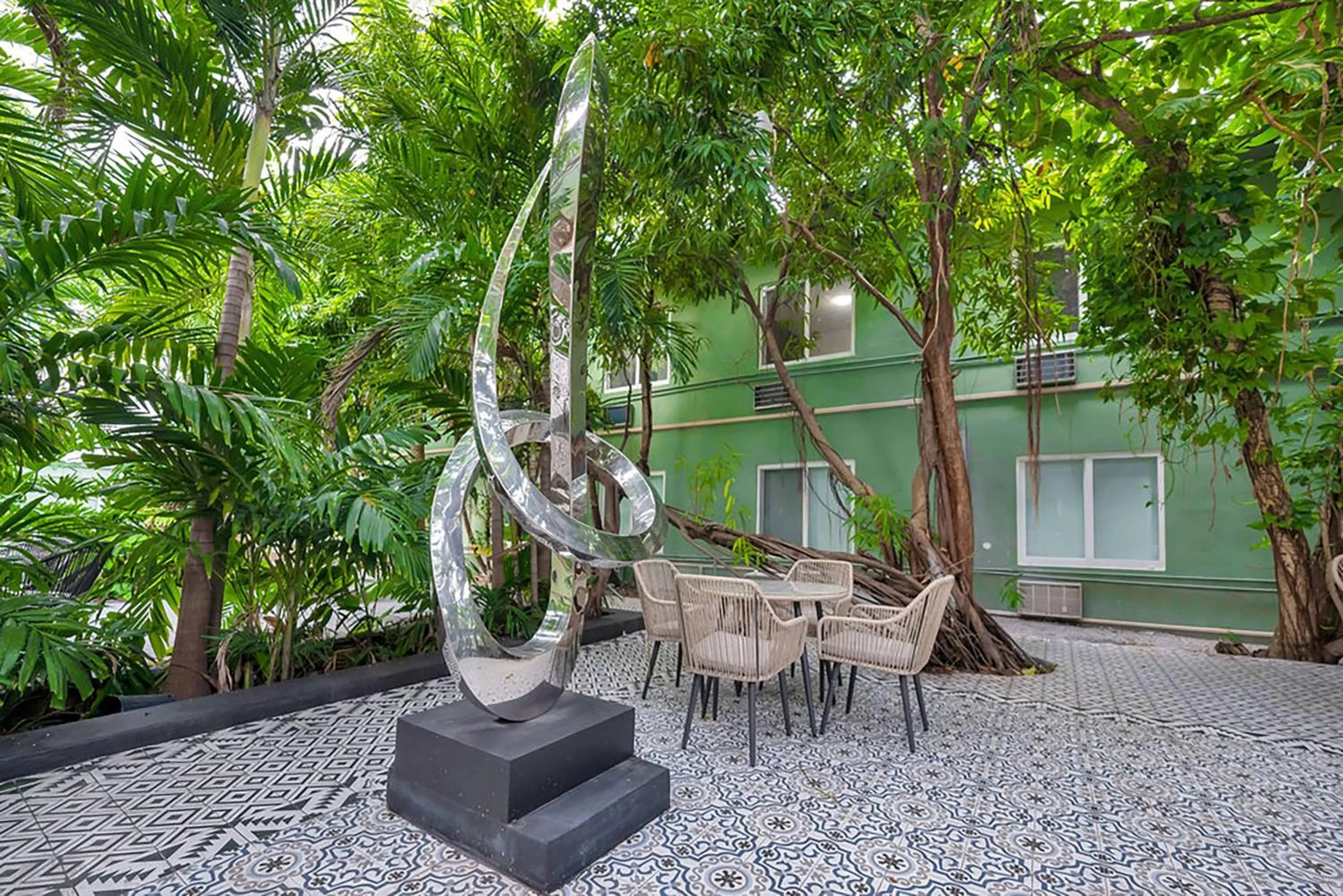 Inner courtyard view in Atrium Hotel, Trademark Collection by Wyndham