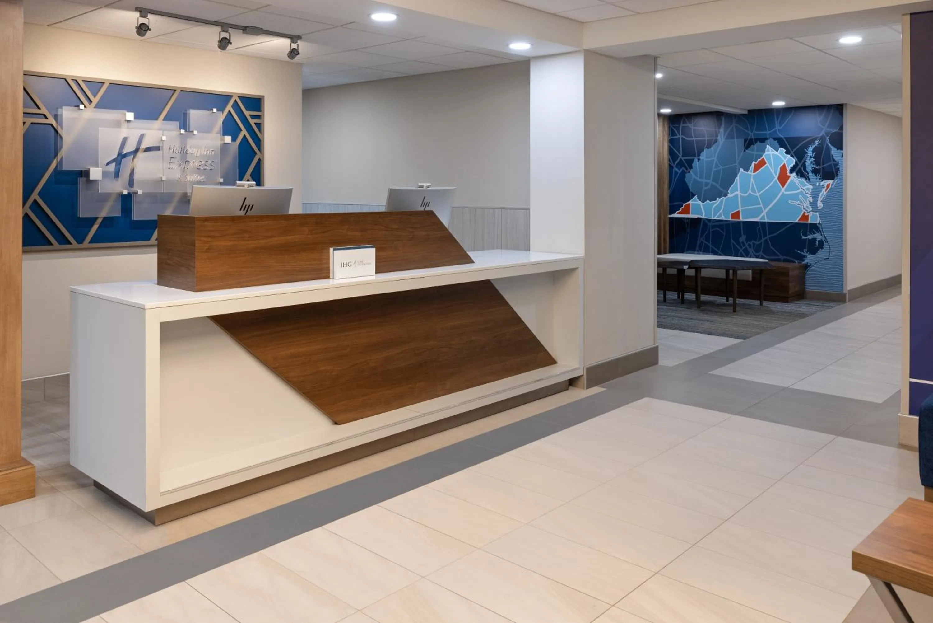 Holiday Inn Express & Suites Leesburg - Historic District by IHG