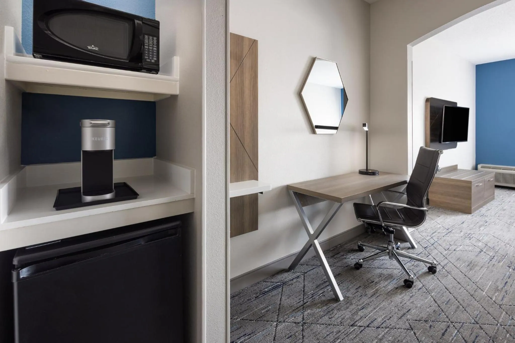 Photo of the whole room in Holiday Inn Express & Suites Leesburg - Historic District by IHG