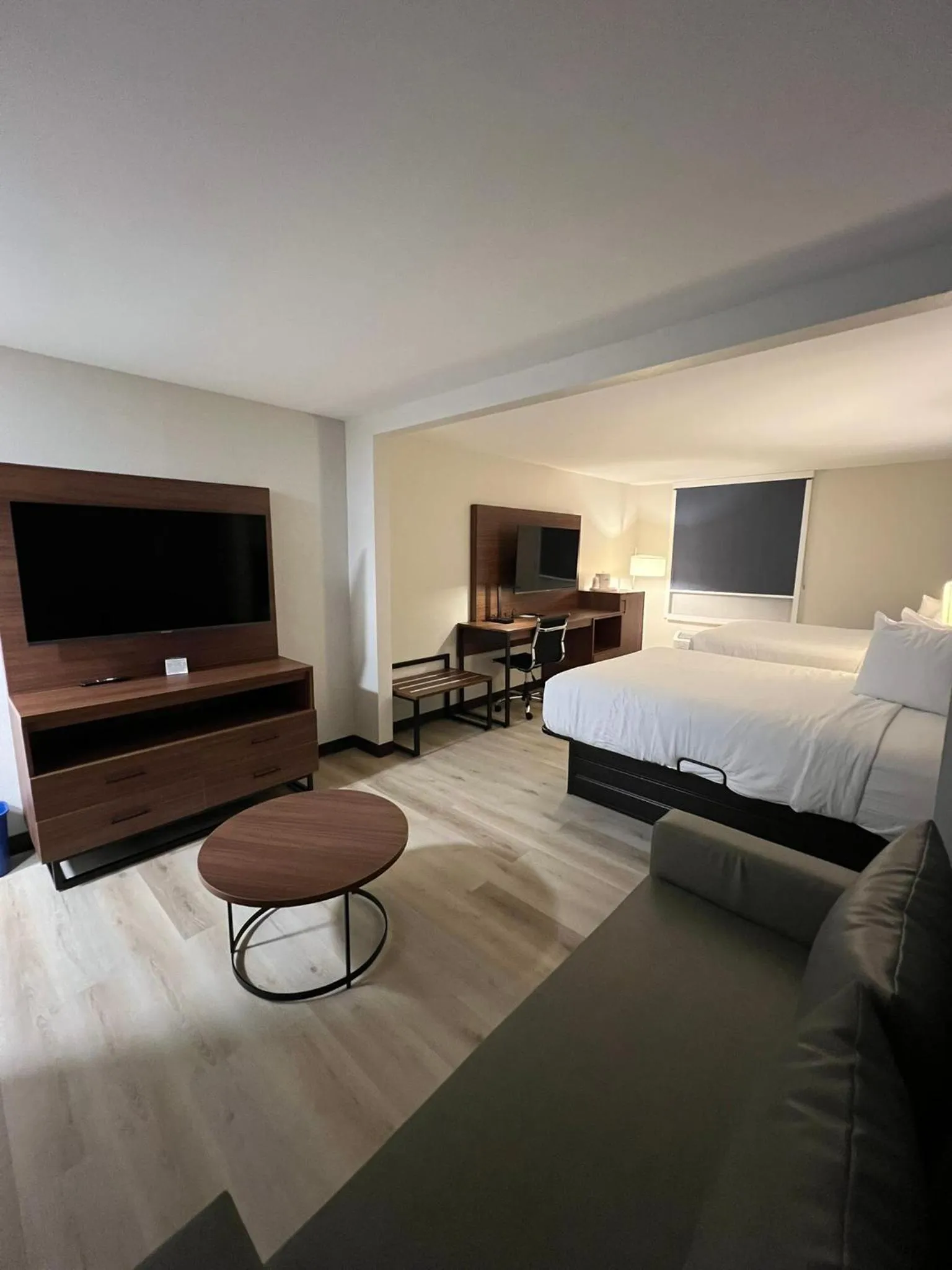 Bedroom, Bed in Wingate by Wyndham I-81 Exit 101- Newly Renovated