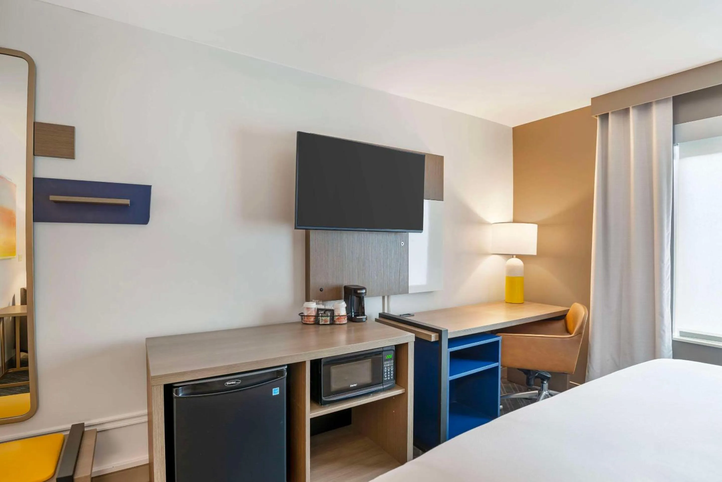 Bedroom, Bed in Comfort Inn Monticello