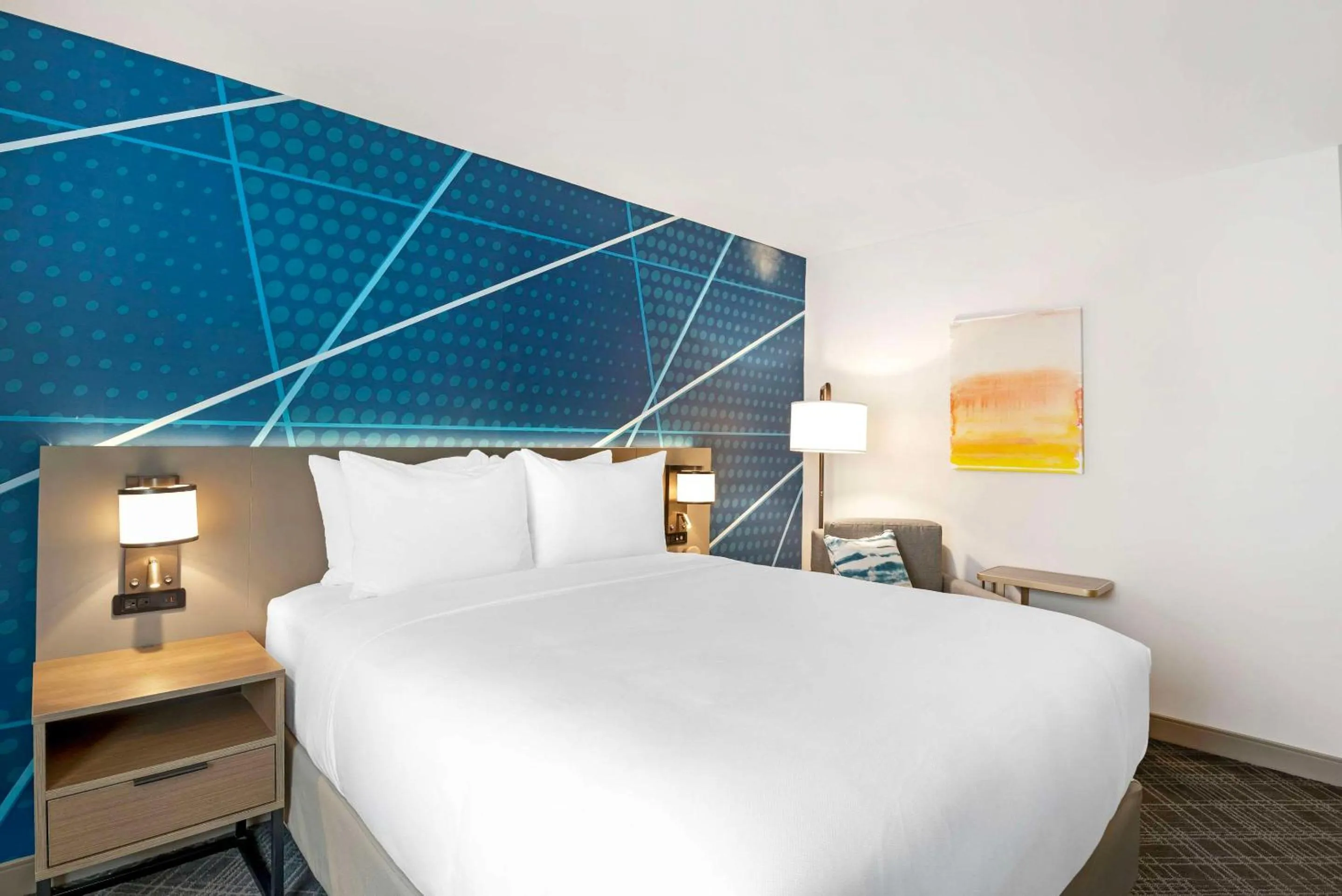 Bedroom, Bed in Comfort Inn Monticello