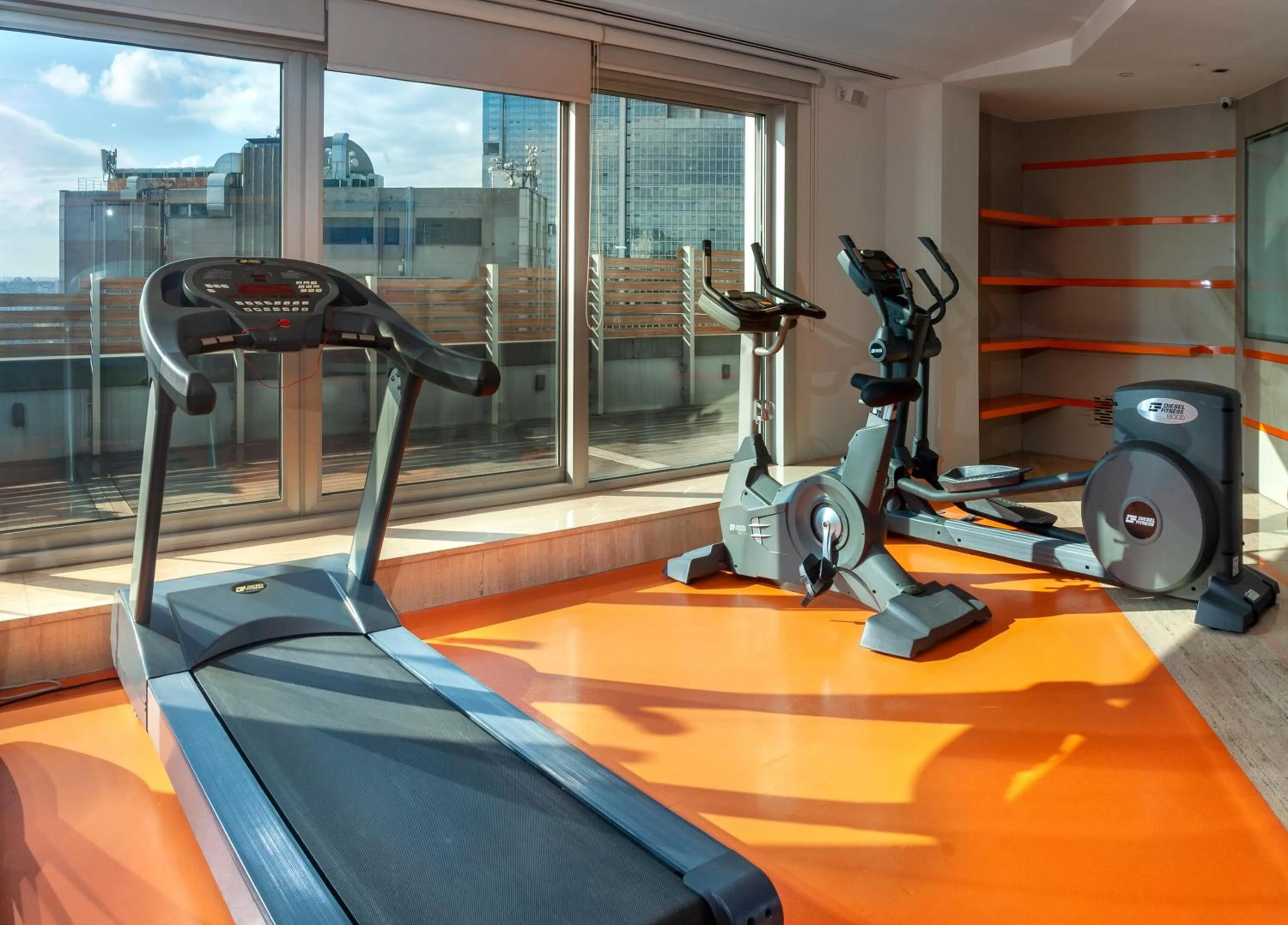 Fitness centre/facilities in Armoni Residence & Hotel
