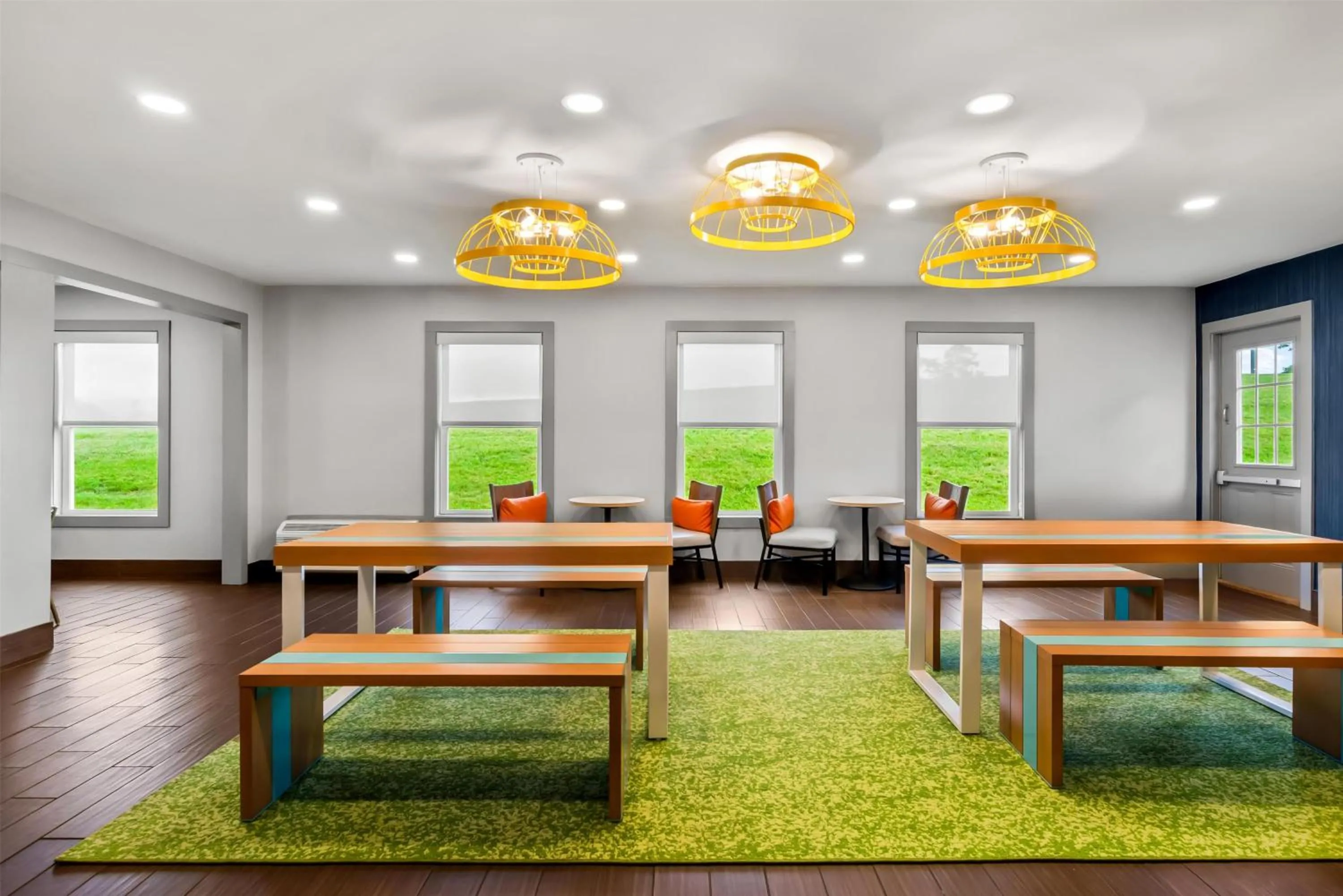 Breakfast in Spark by Hilton Wytheville Holston Rd I 81