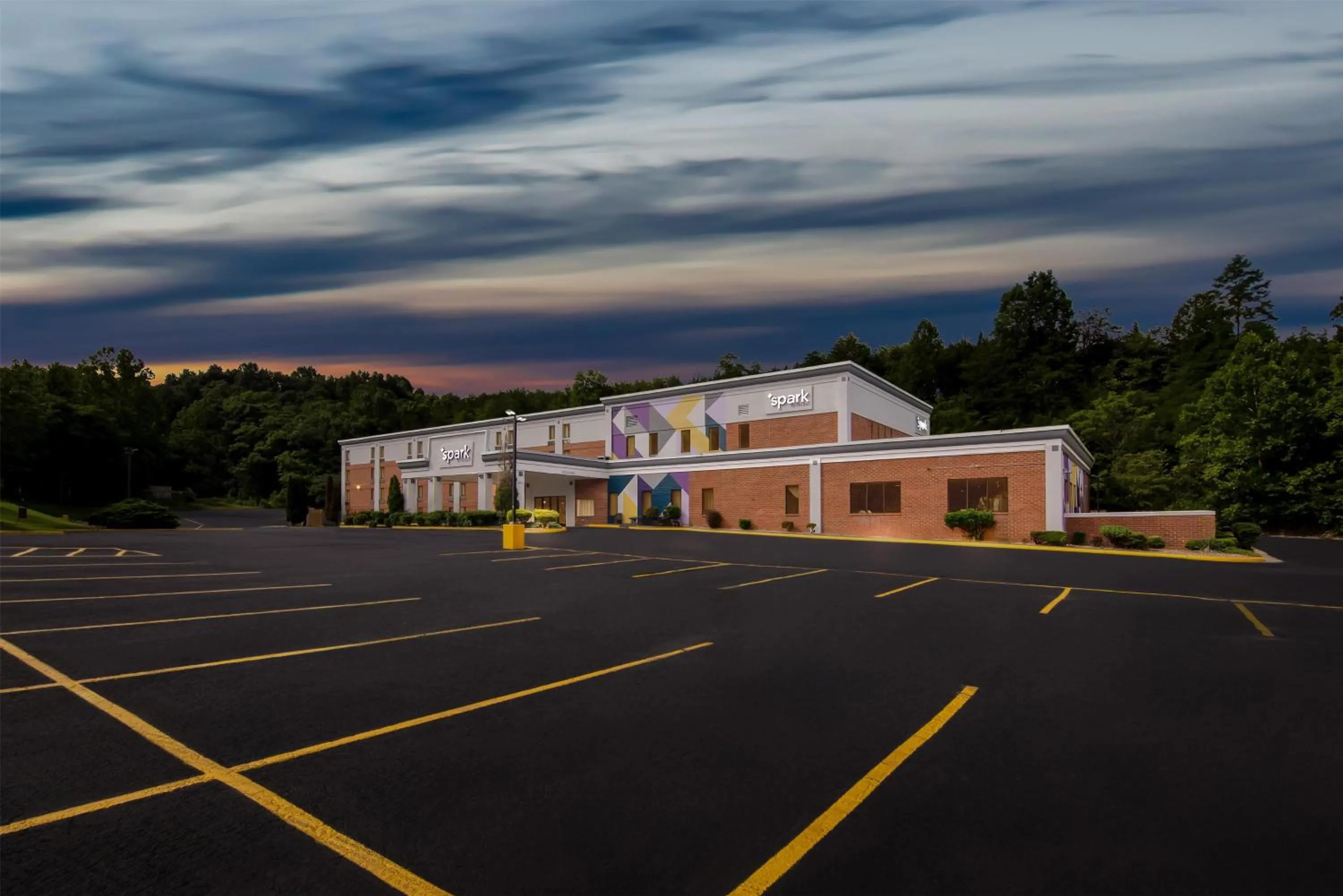 Property building in Spark by Hilton Lexington