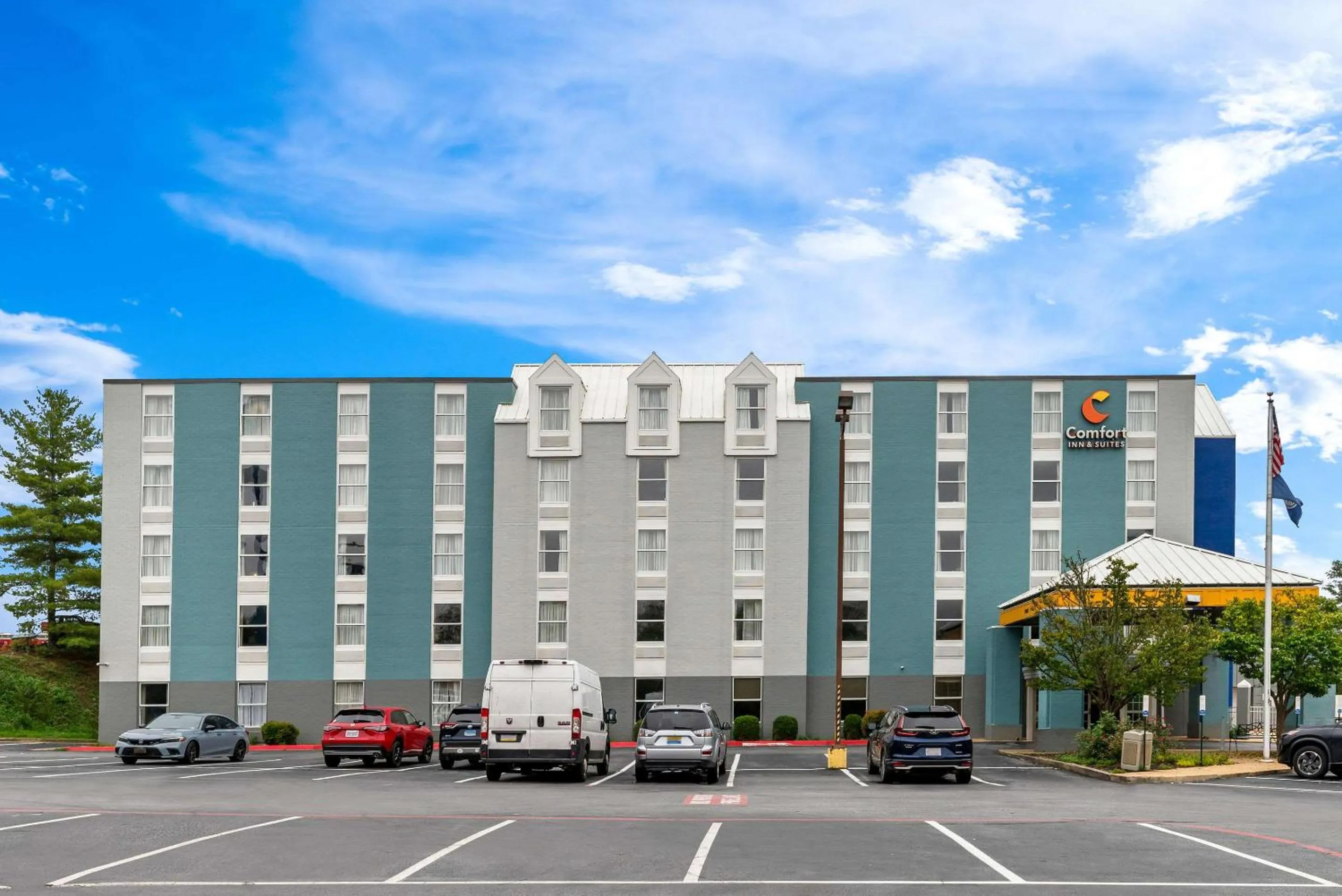 Property building in Comfort Inn & Suites Staunton