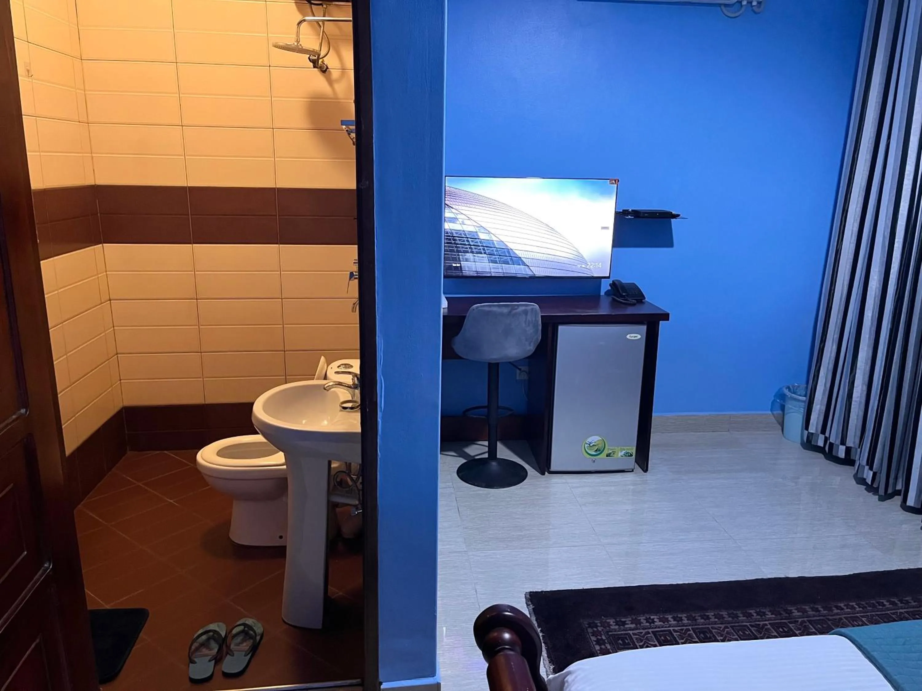 Photo of the whole room in Lakepoint Villa