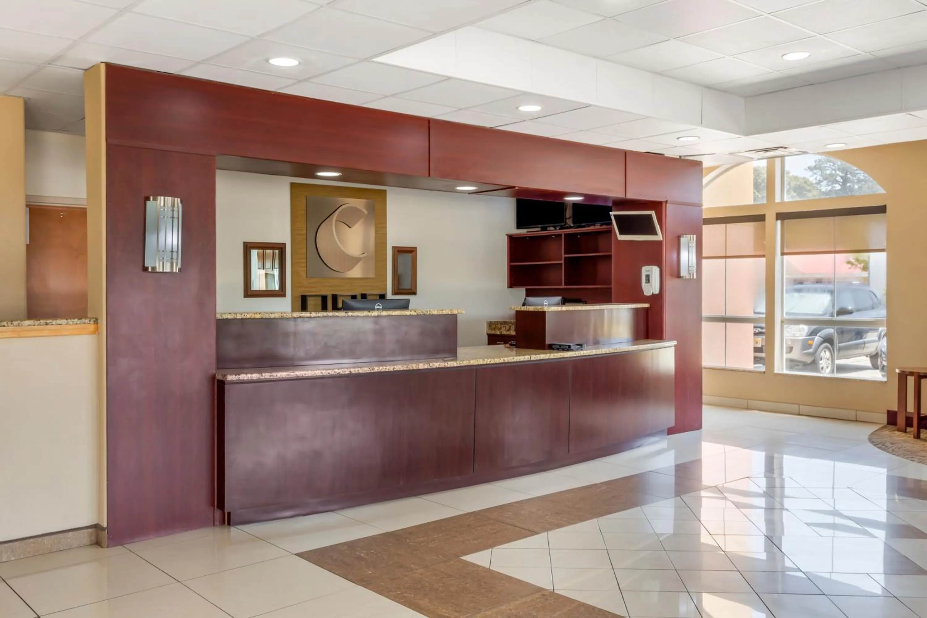 Lobby or reception in Comfort Inn & Suites Chesapeake - Portsmouth