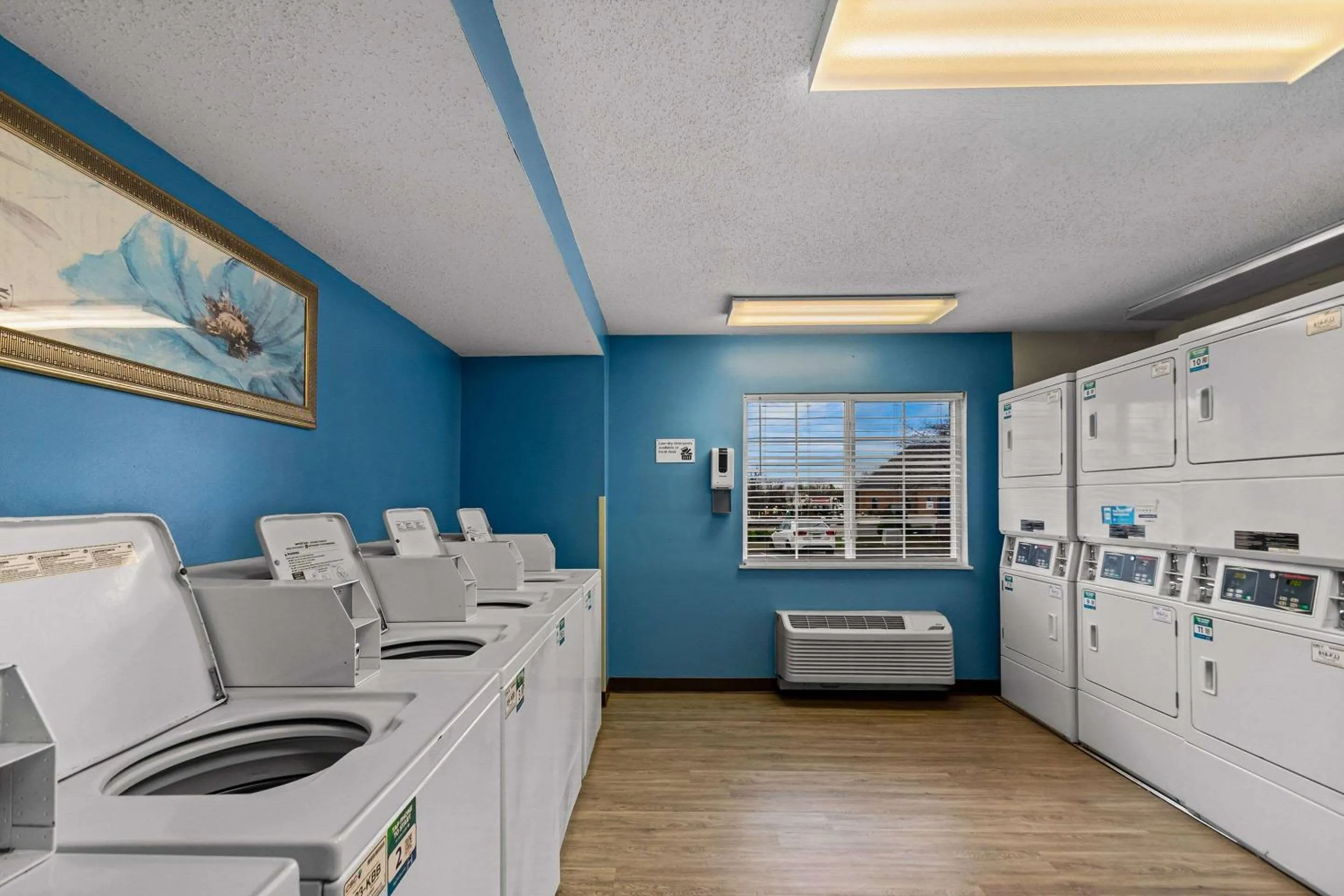 Other in Suburban Studios Sterling - Washington Dulles