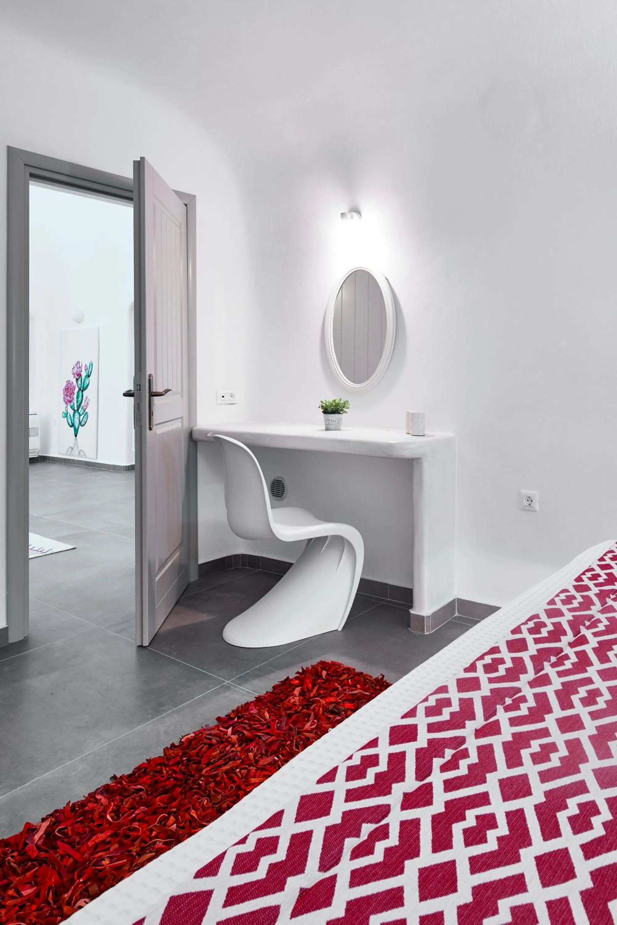 Bedroom in Mellow Luxury Cave