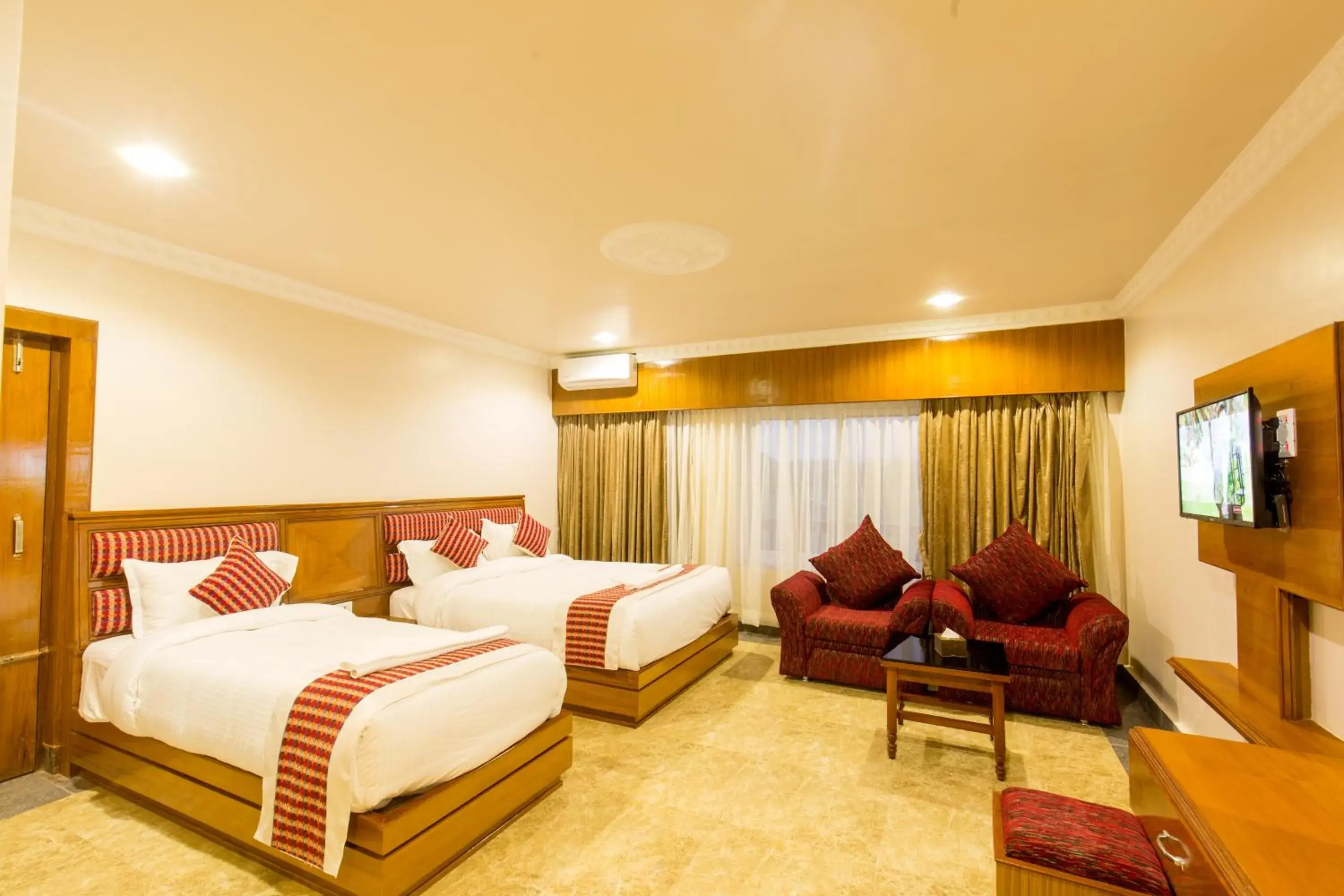 Deluxe Double or Twin Room with Balcony - single occupancy in Hotel Earth Light Sauraha Deluxe Double or Twin Room with Balcony - single occupancy in Hotel Earth Light Sauraha
