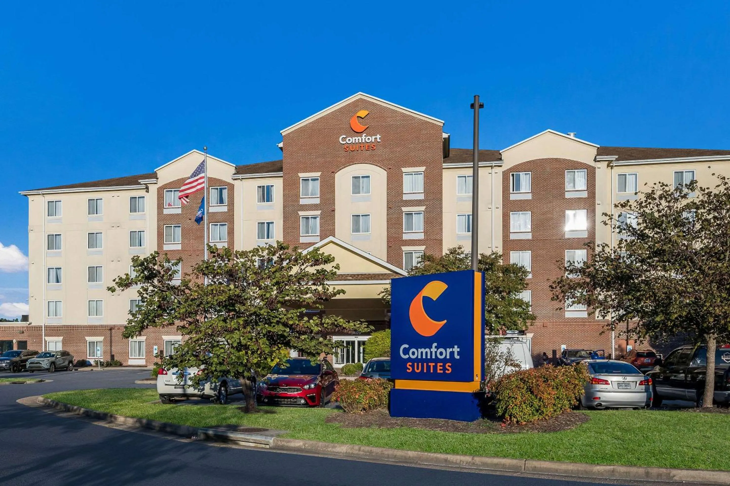 Property building in Comfort Suites Suffolk - Chesapeake