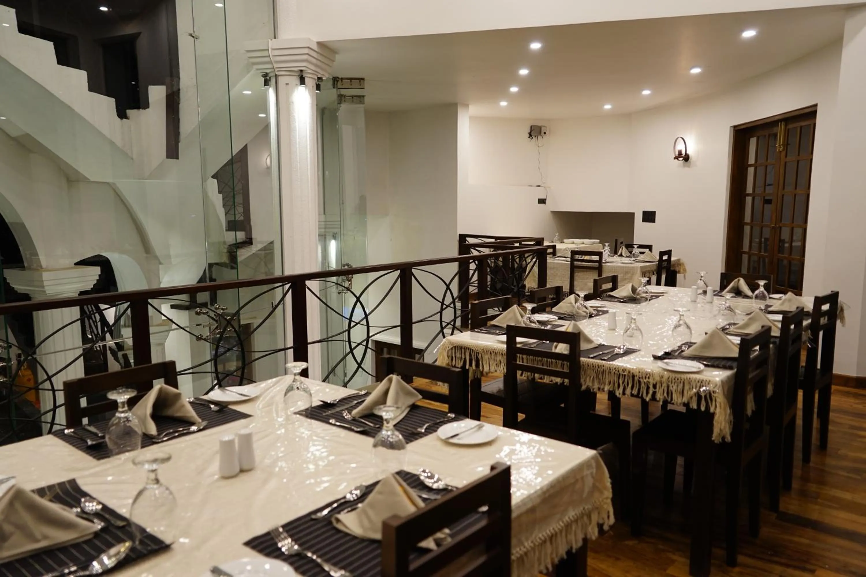 Restaurant/places to eat in The Ramp