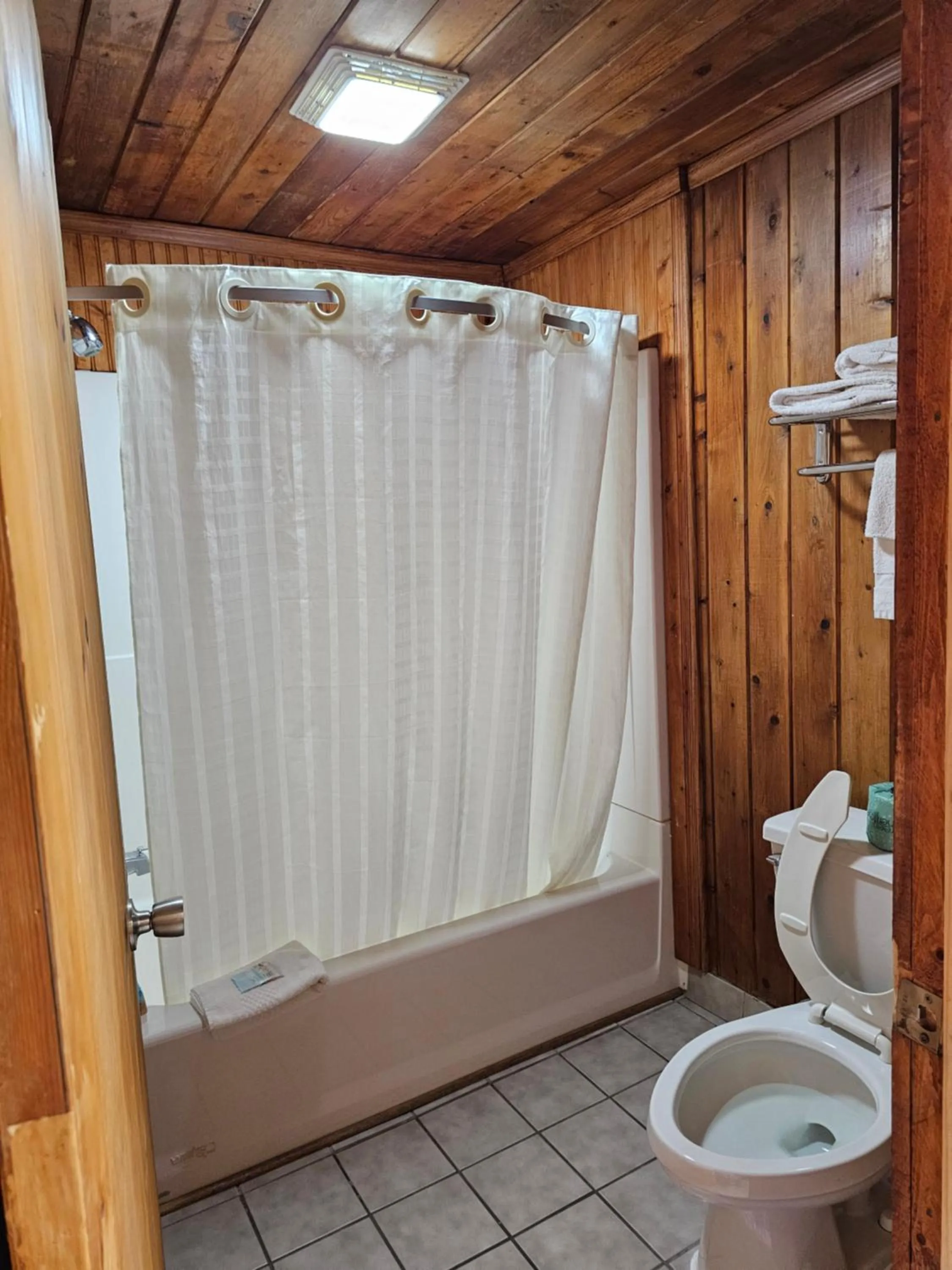 Bathroom in Atlantic Shores Inn and Suites