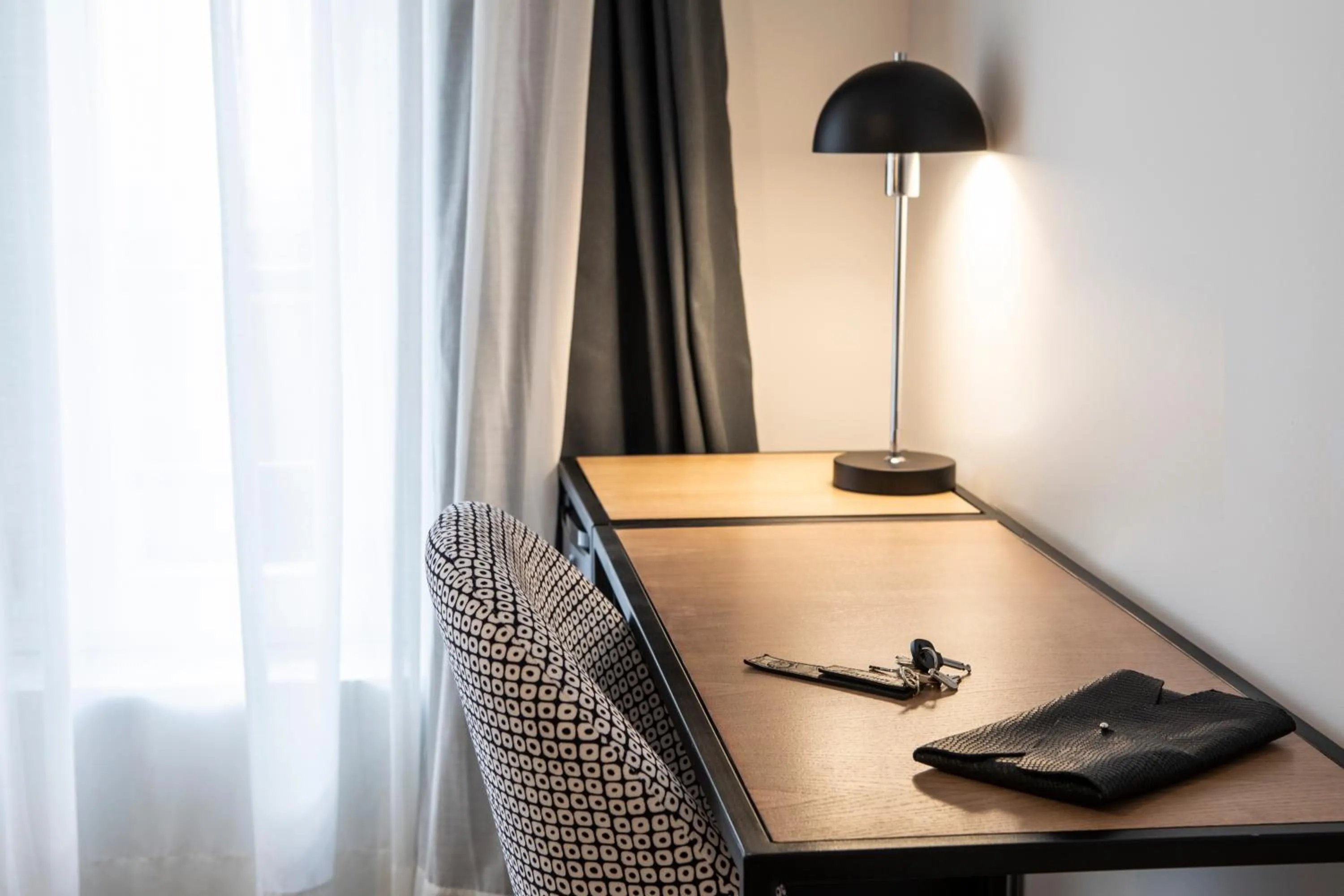 Bedroom in Blanq Comedias