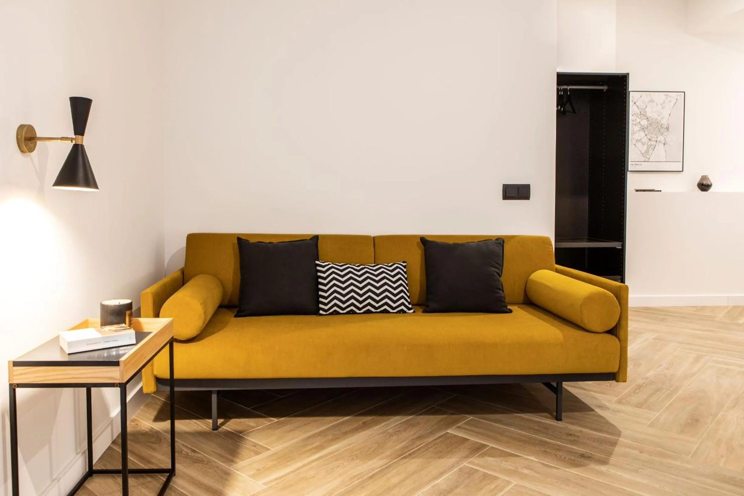 Bed in Blanq Comedias