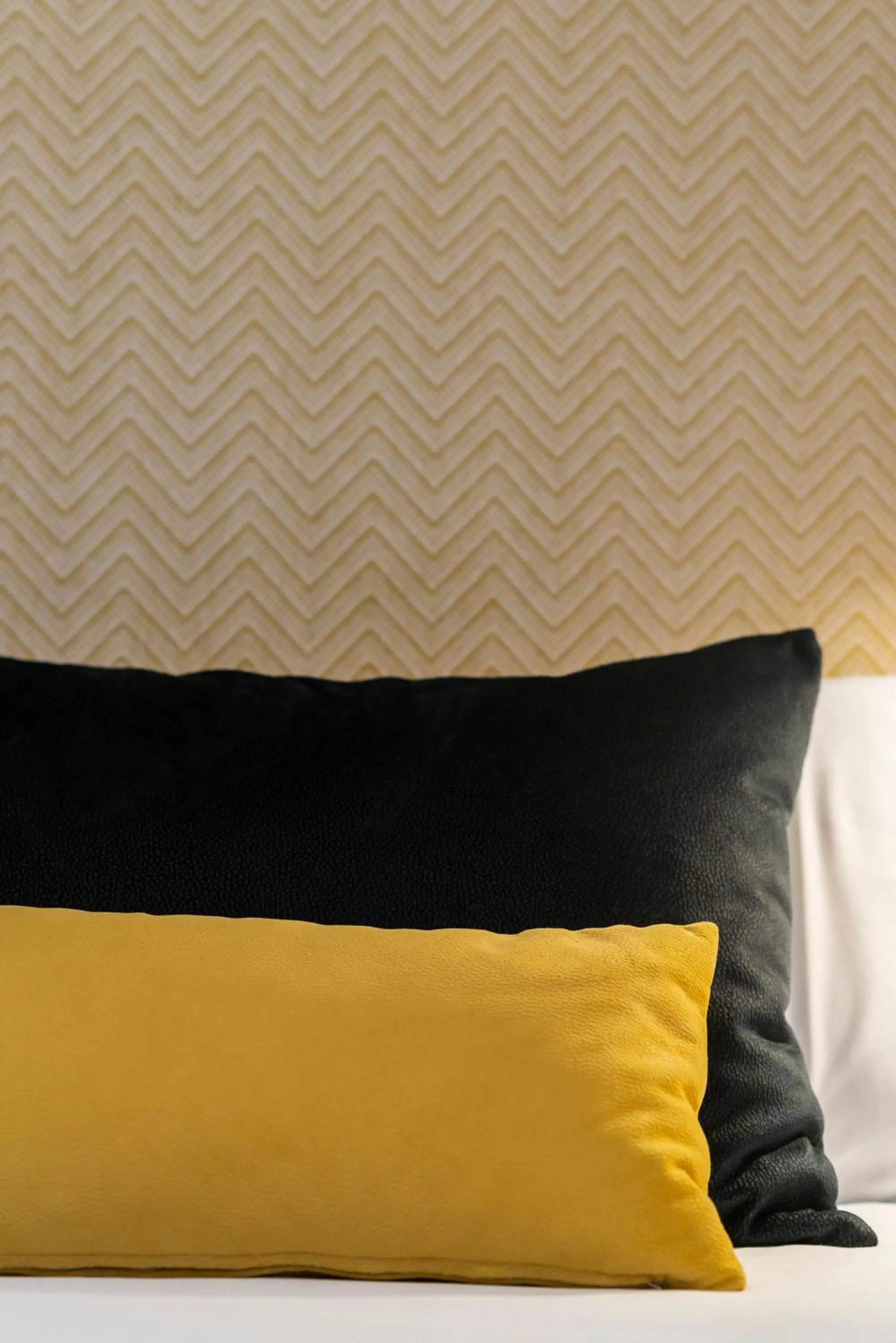 Bed in Blanq Comedias