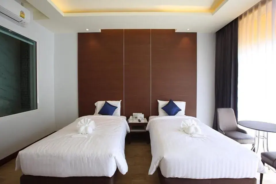Deluxe Twin Room in Southern Airport Hotel Hatyai Deluxe Twin Room in Southern Airport Hotel Hatyai