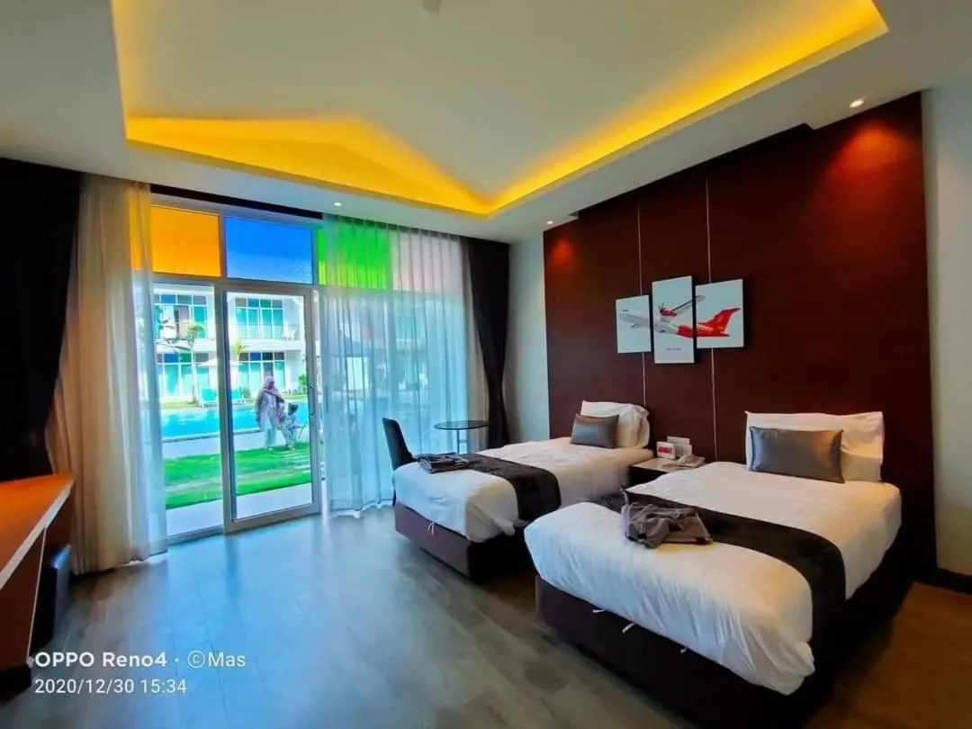 Bed in Southern Airport Hotel Hatyai