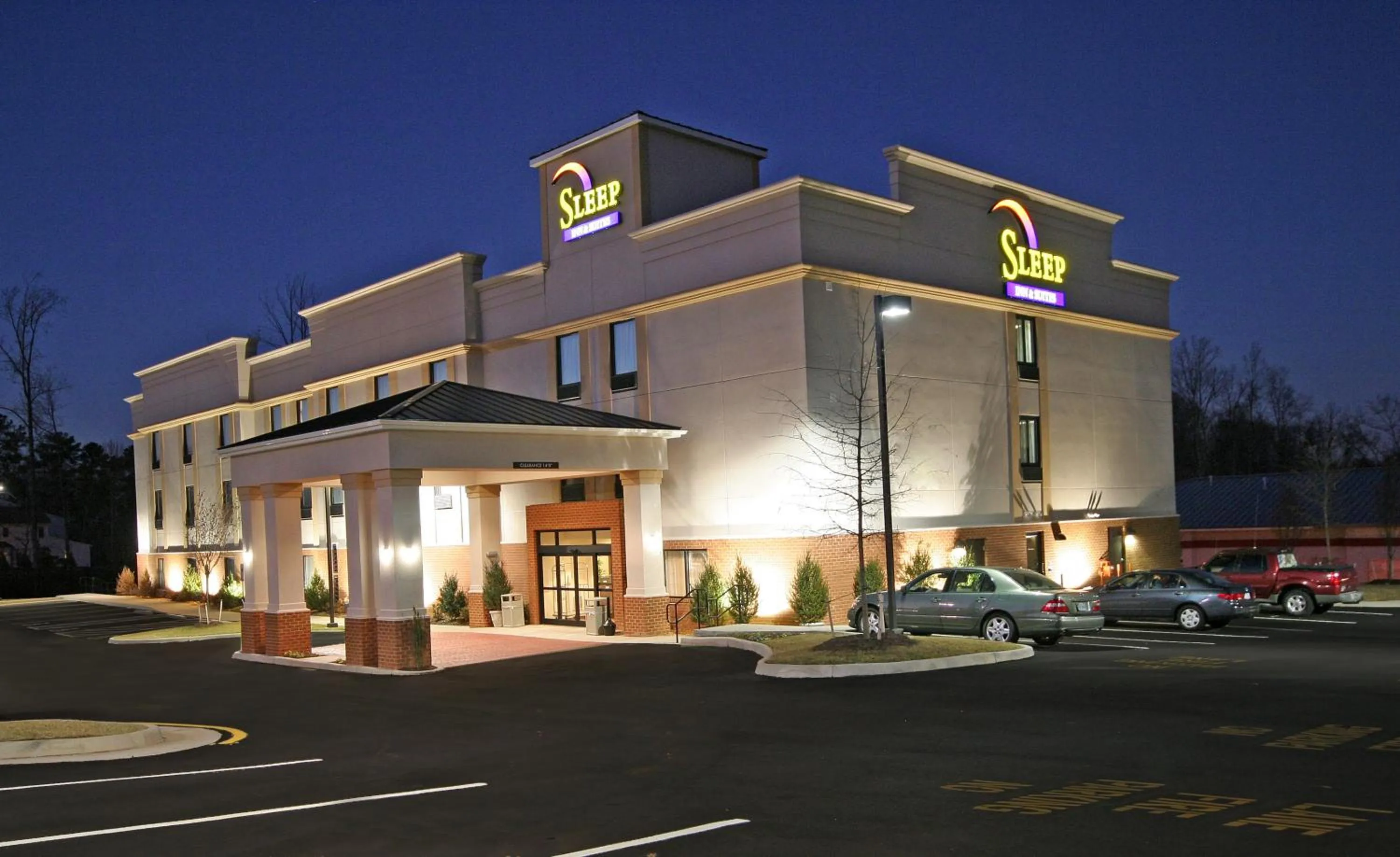 Property building in Sleep Inn & Suites Harbour Pointe