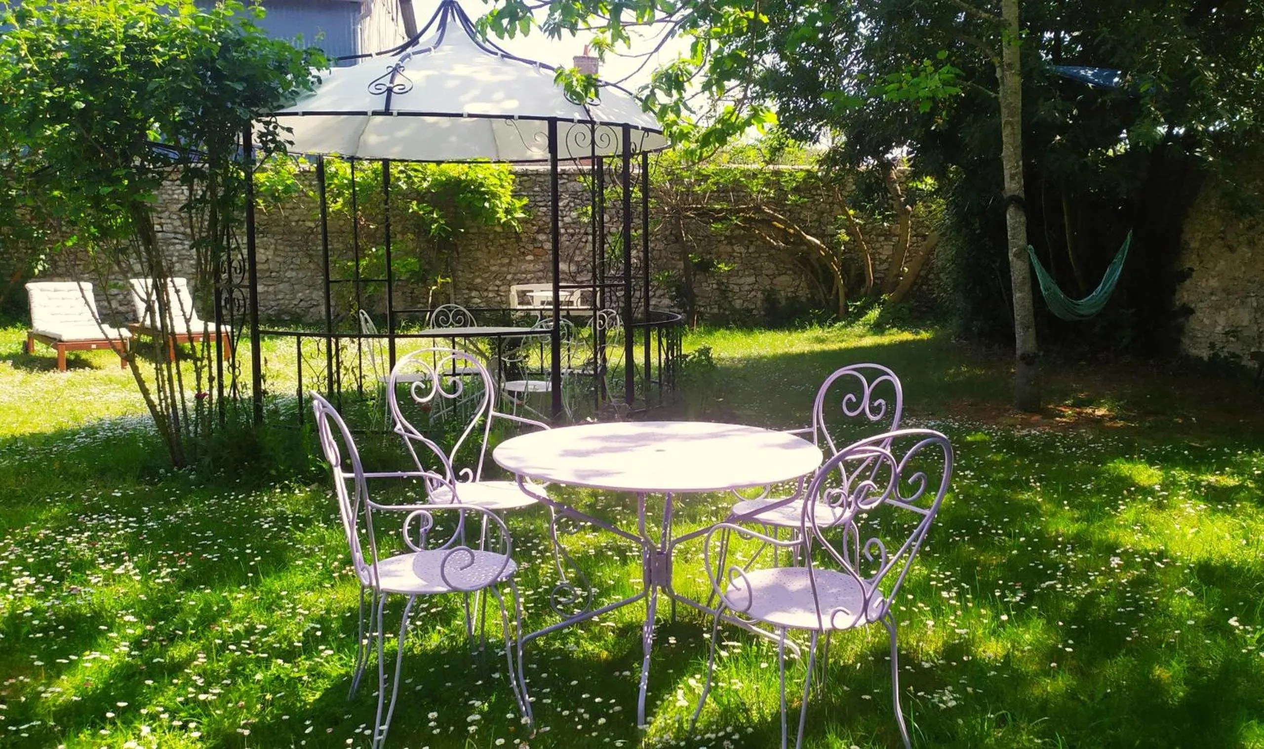 Garden in Les Salamandres
