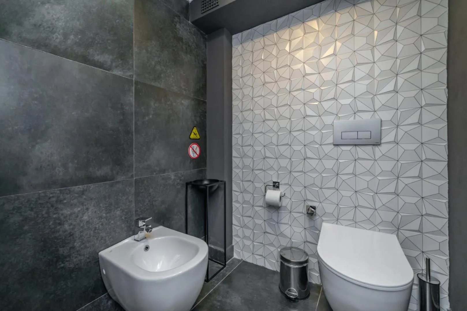 Bathroom in Ece Marina Suites