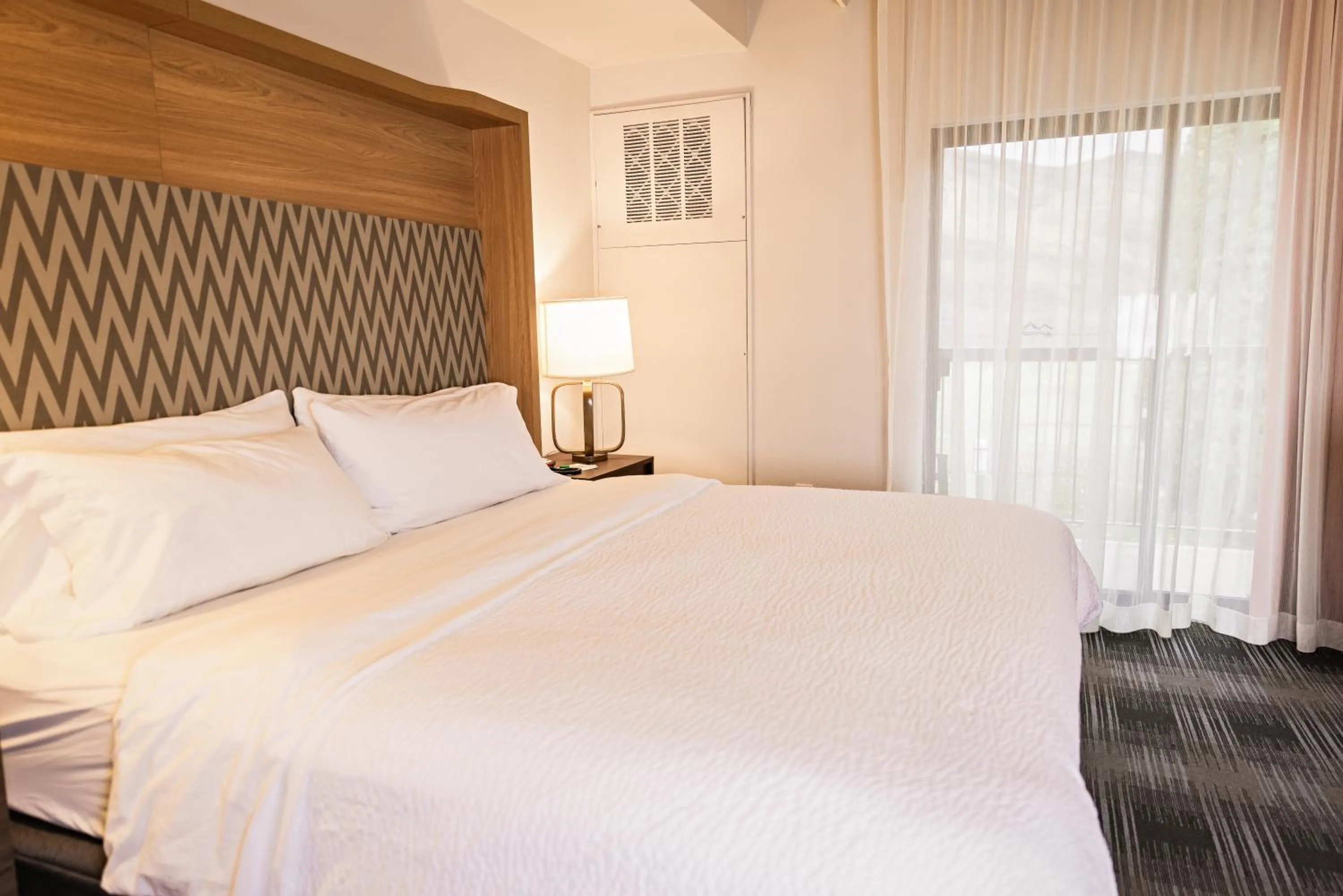 Bed in Holiday Inn Clarkston - Lewiston by IHG