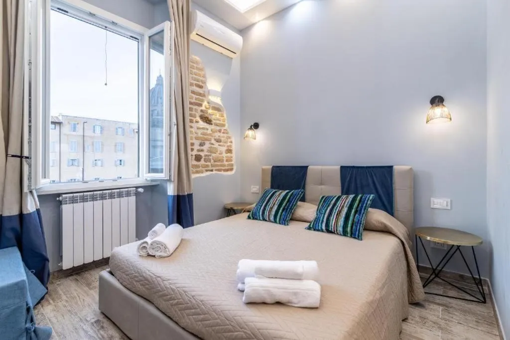 Bed in Zeus Inn - Una finestra sul Vaticano