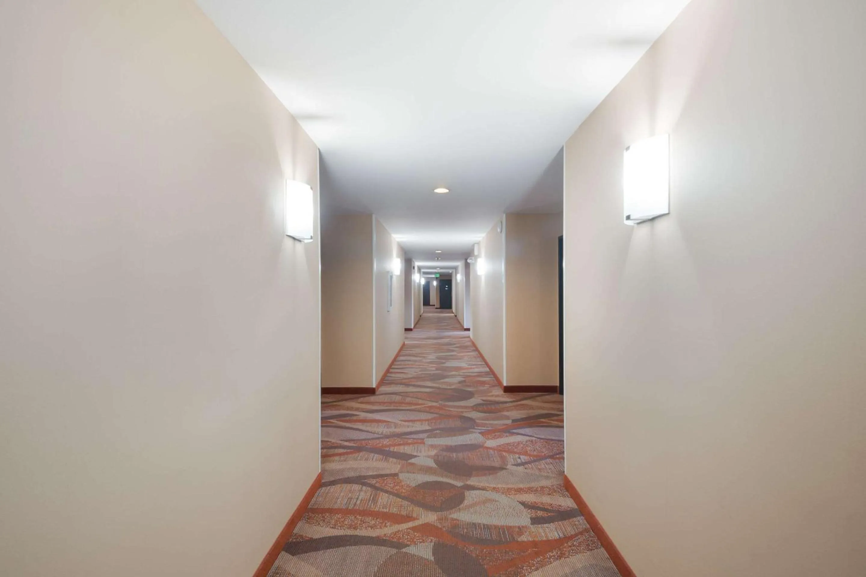 Property building in Quality Inn Grand Suites Bellingham