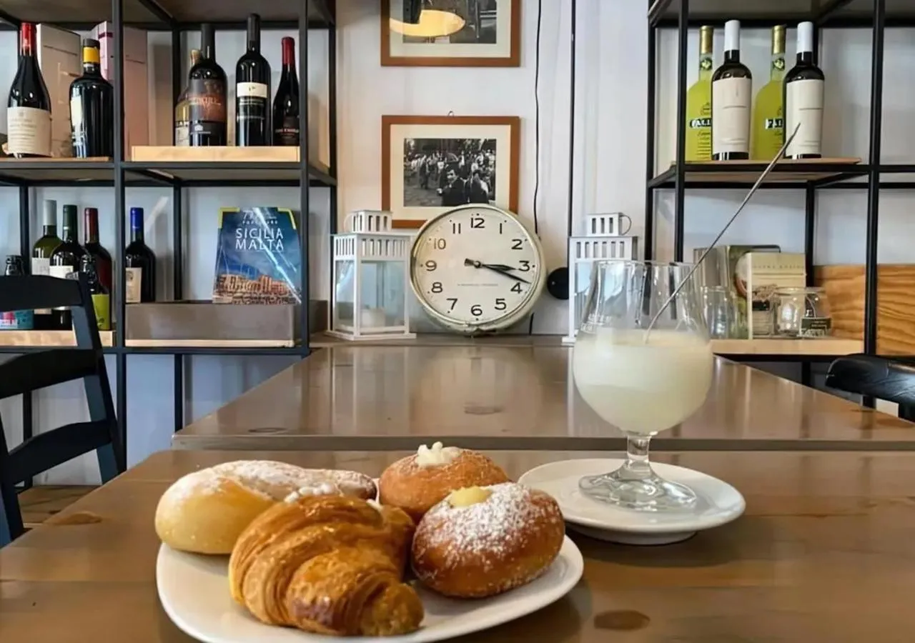 Restaurant/places to eat in Leone Suite B&B & Restaurant AIC