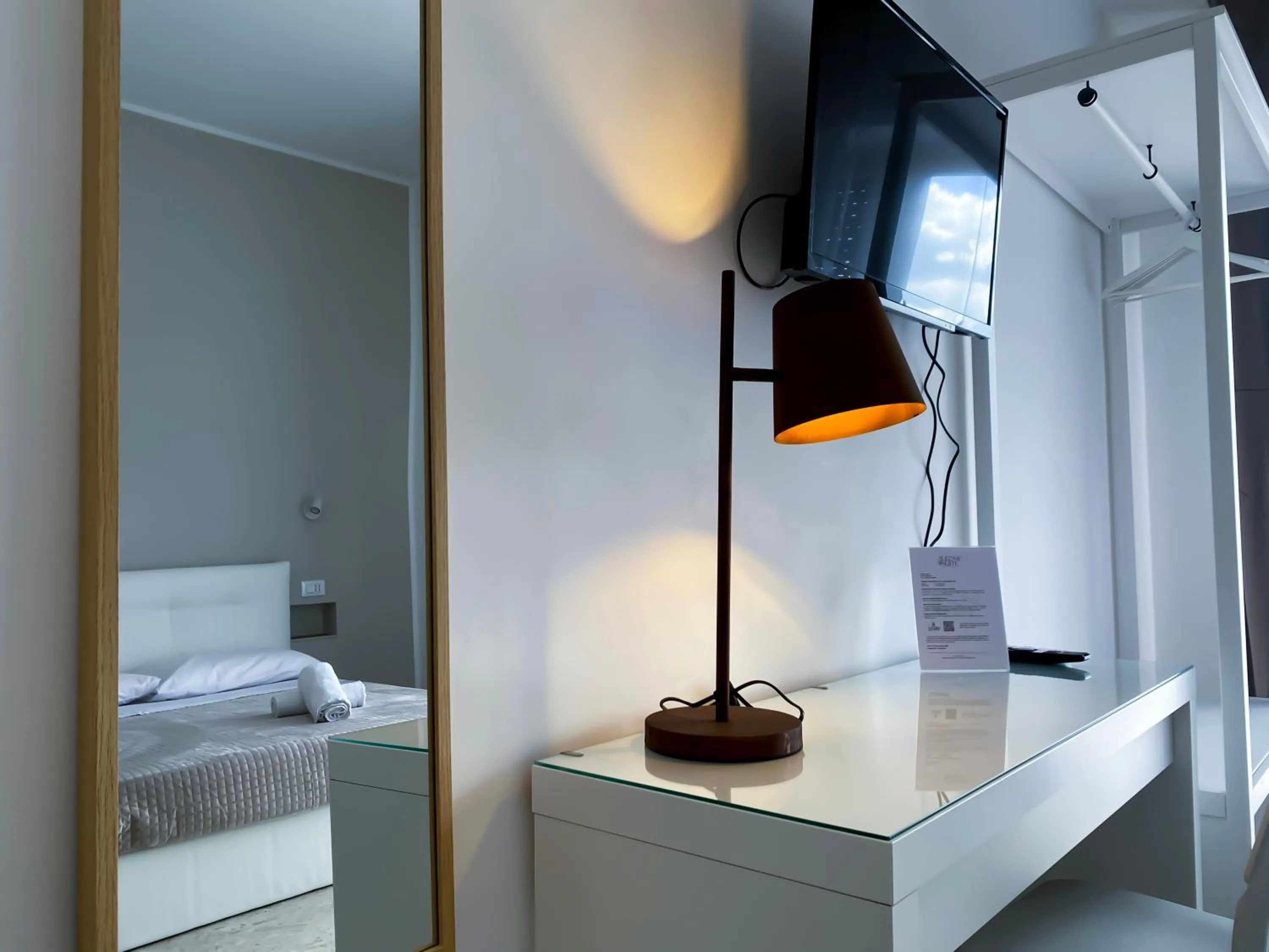 Bedroom, Bed in Leone Suite B&B & Restaurant AIC