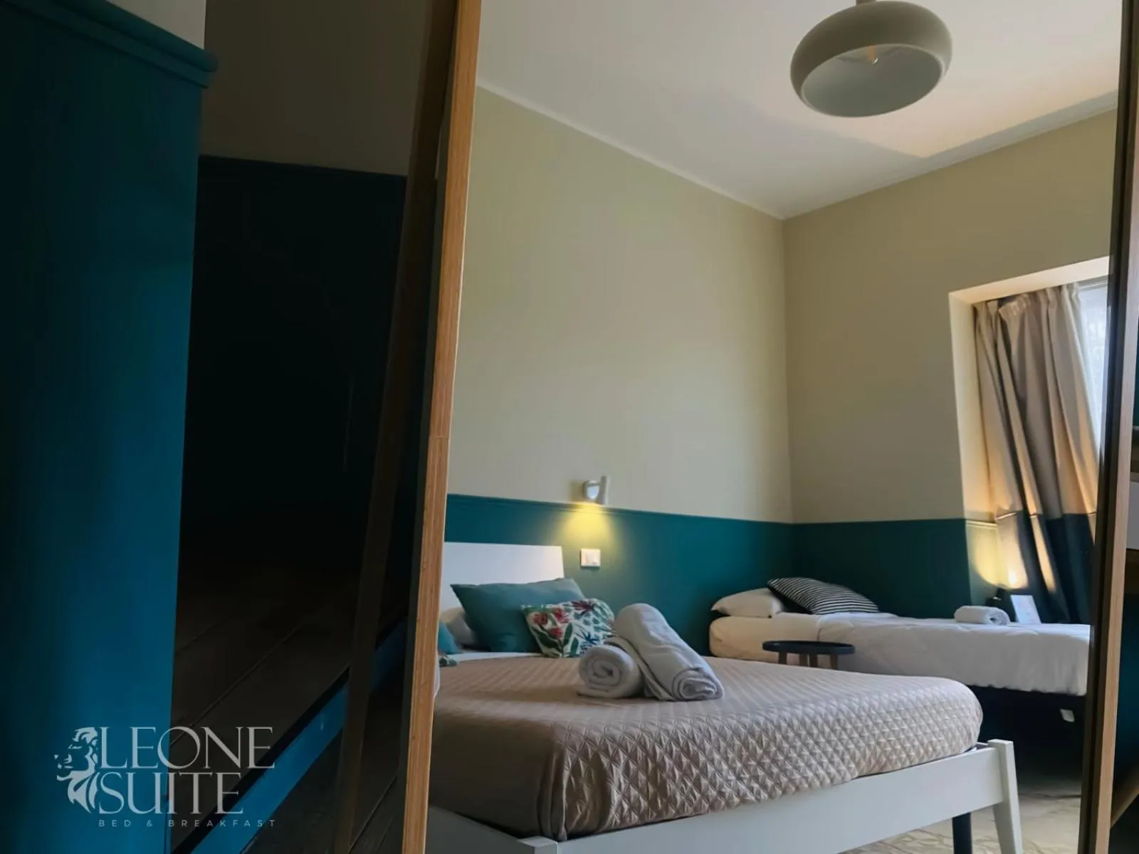 Bed in Leone Suite B&B & Restaurant AIC