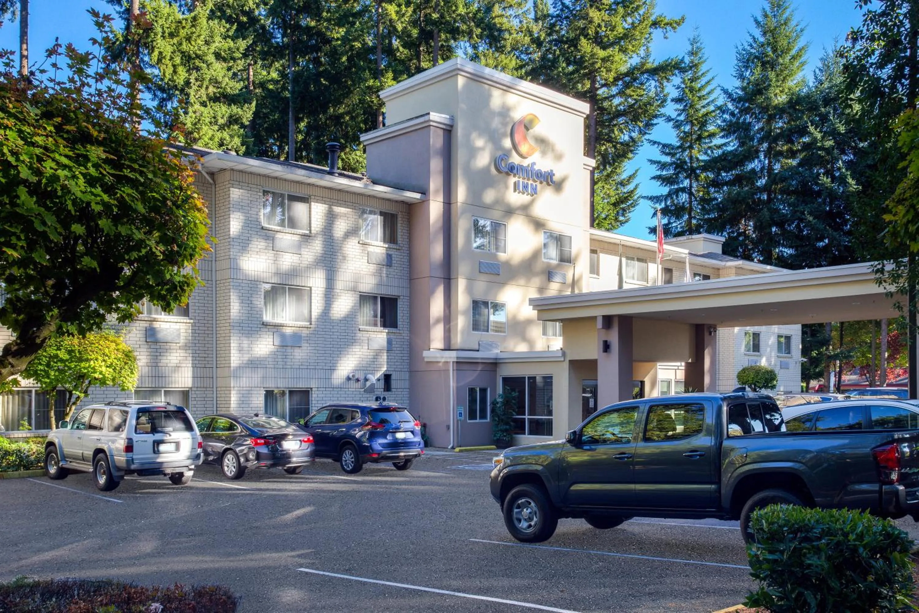 Property building in Comfort Inn Lacey - Olympia