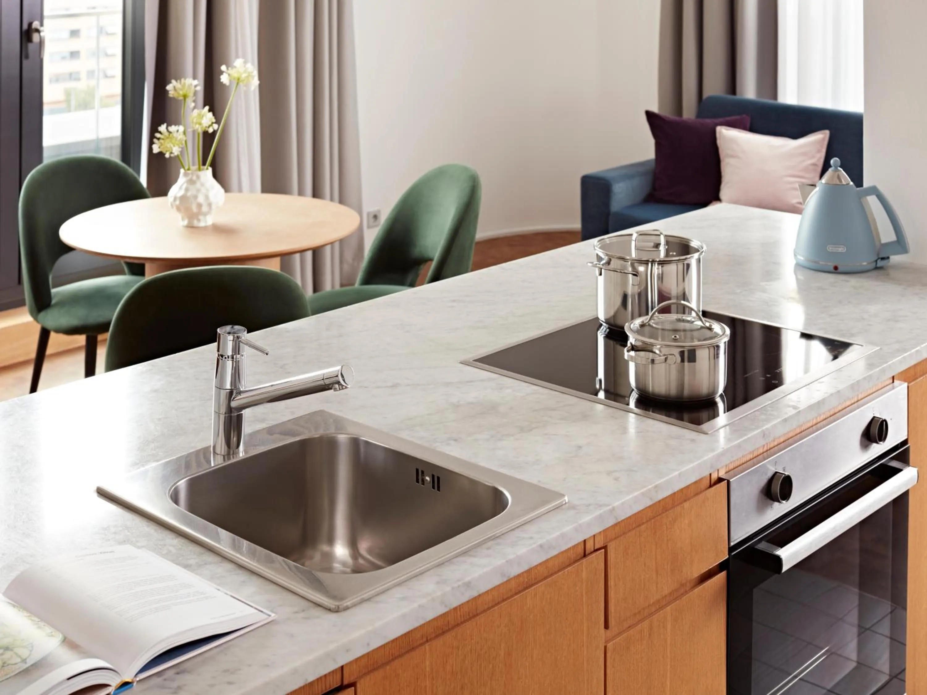 Kitchen or kitchenette in Numa Berlin Drift