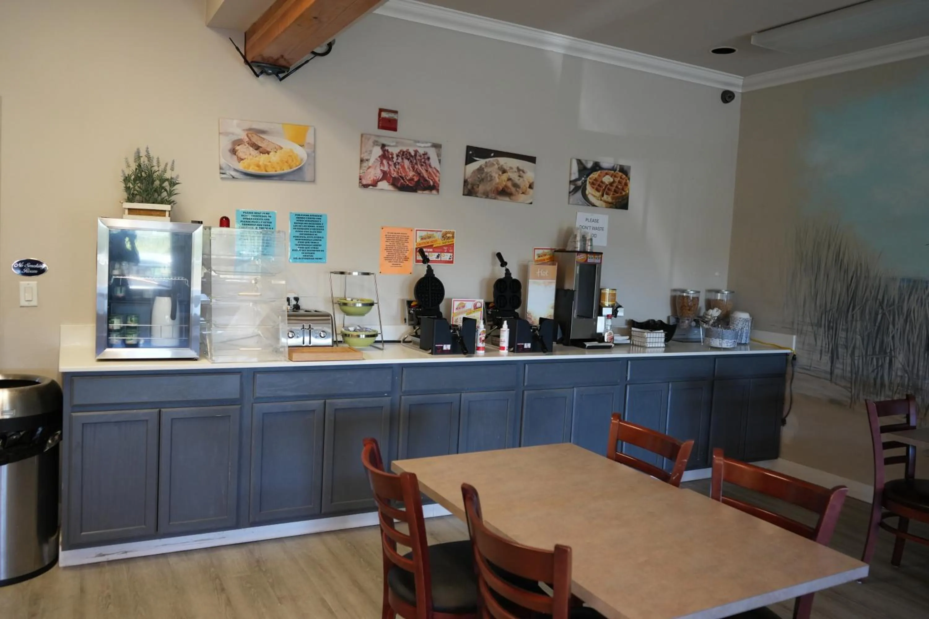 Breakfast in Ocean Paradise Hotel & Resort