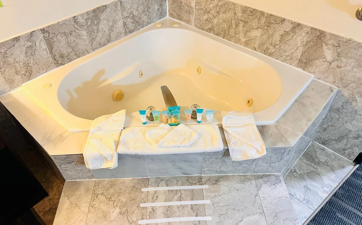 Ocean Paradise Hotel & Resort