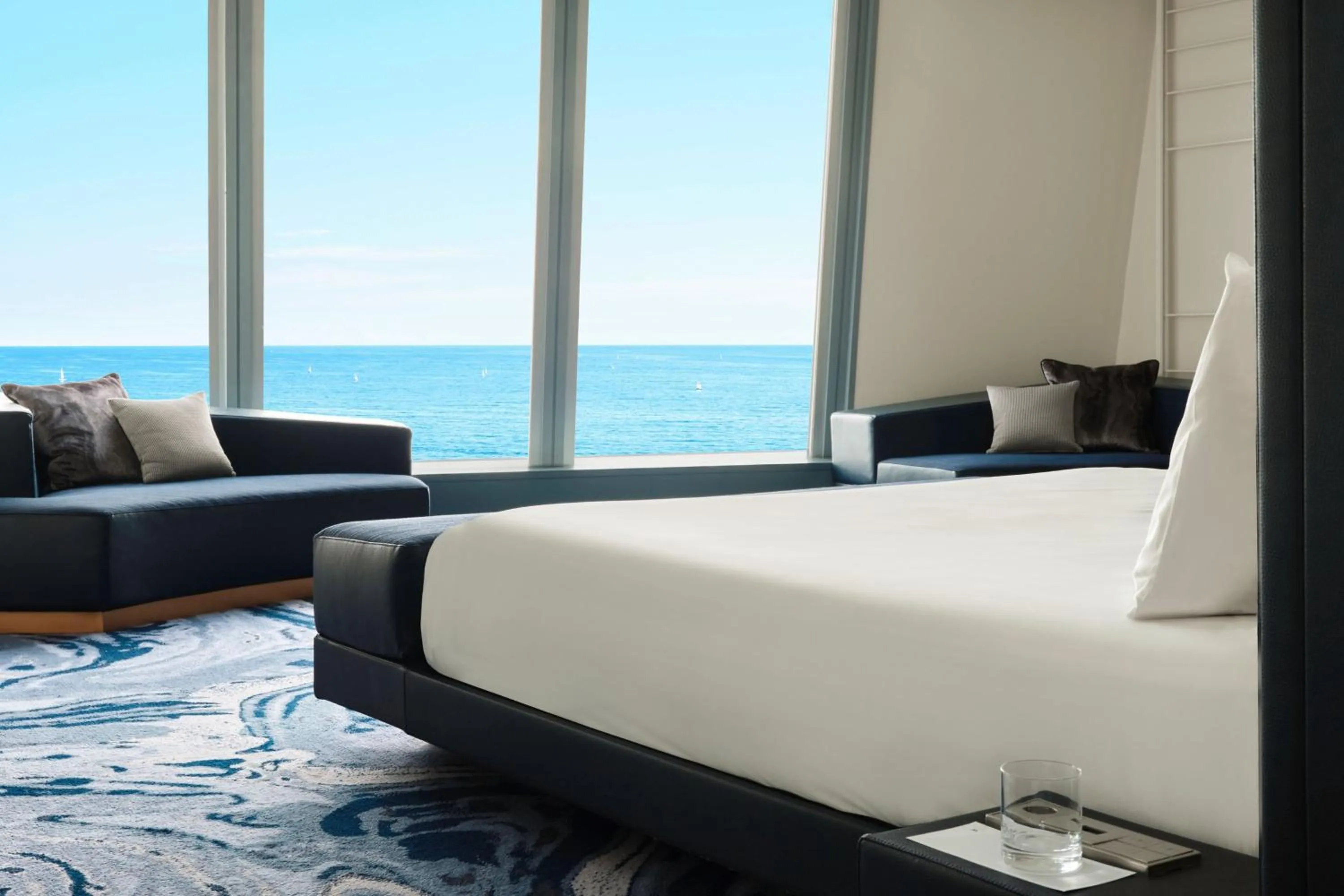 Photo of the whole room, Bed in W Barcelona