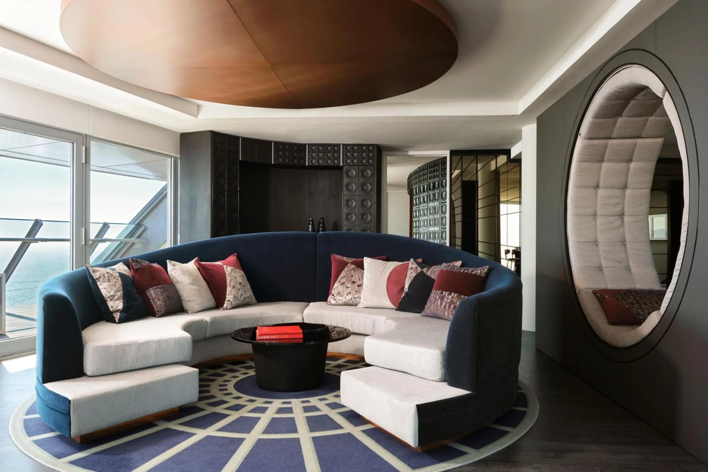 Photo of the whole room in W Barcelona