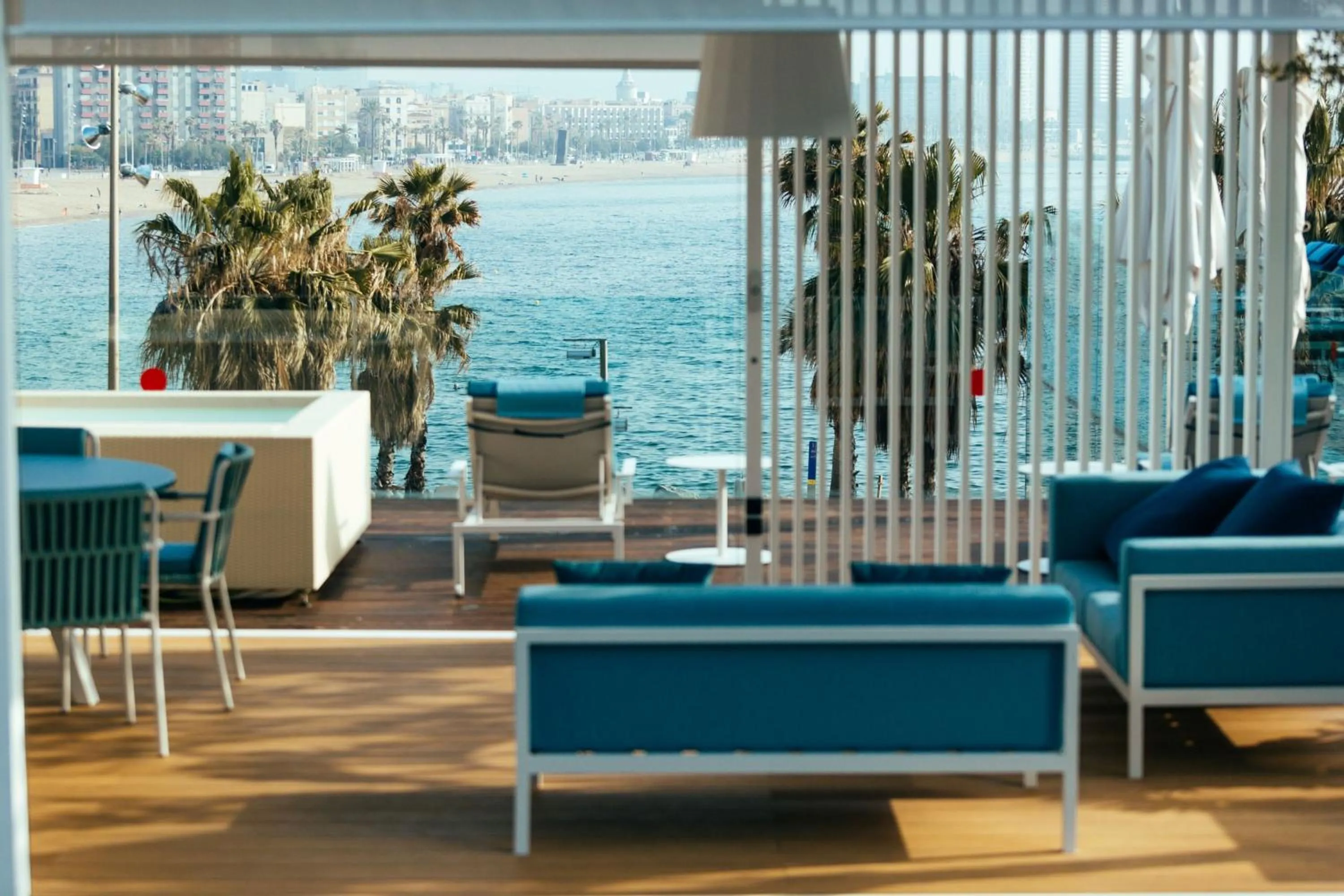 Area and facilities in W Barcelona