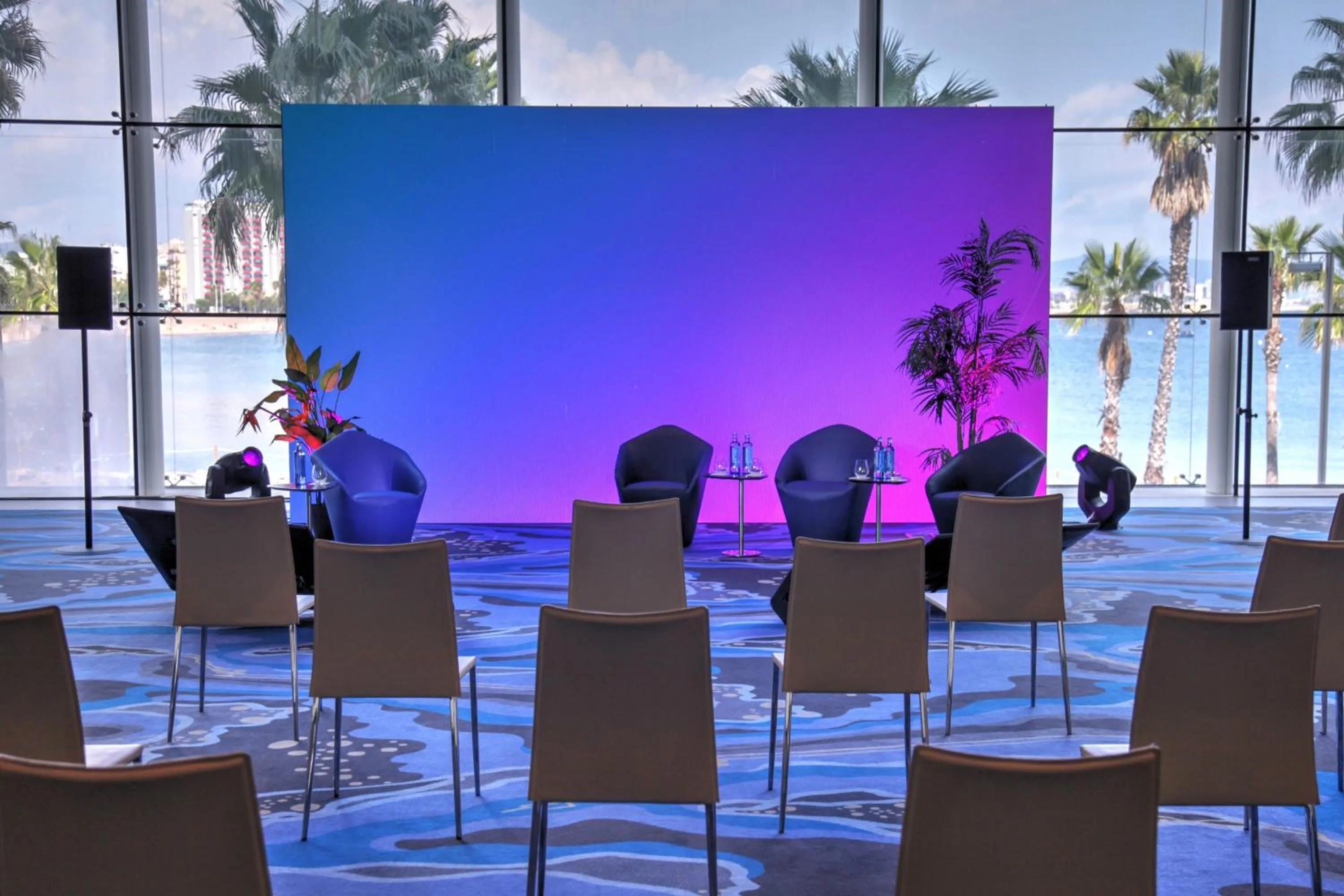 Meeting/conference room in W Barcelona