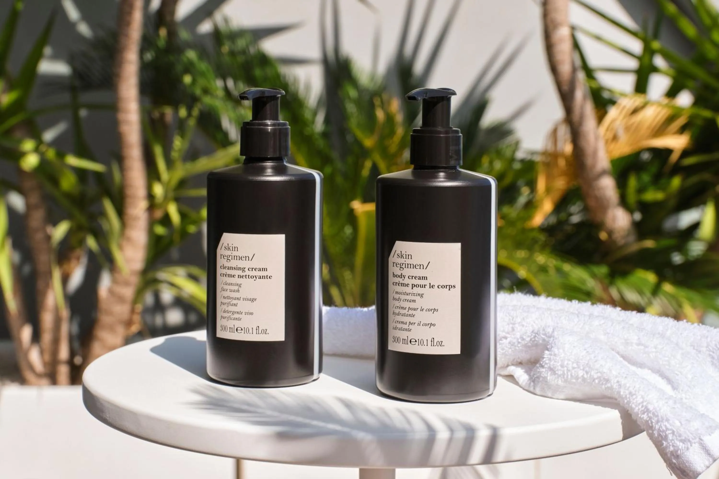 Photo of the whole room in W Barcelona