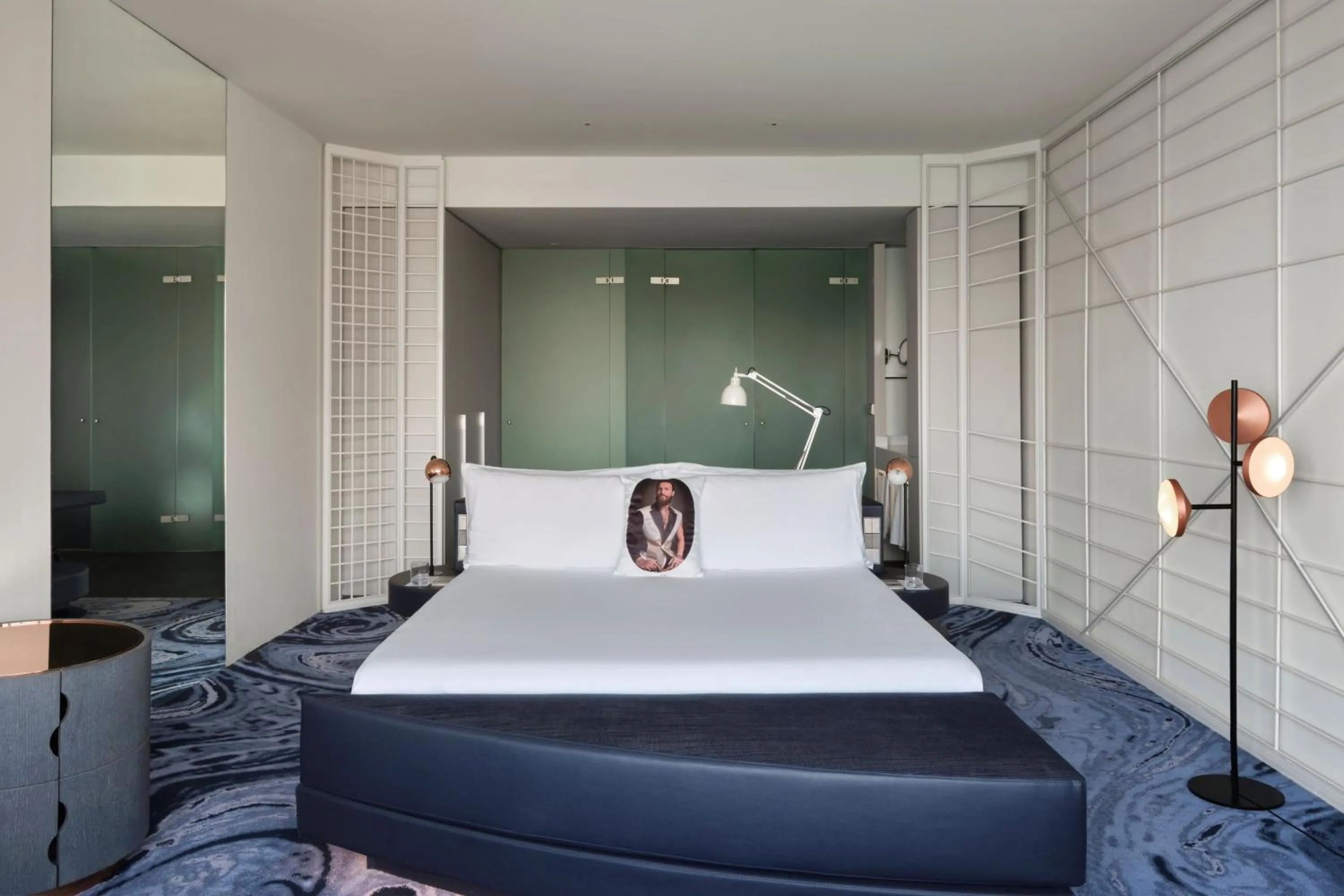 Photo of the whole room, Bed in W Barcelona