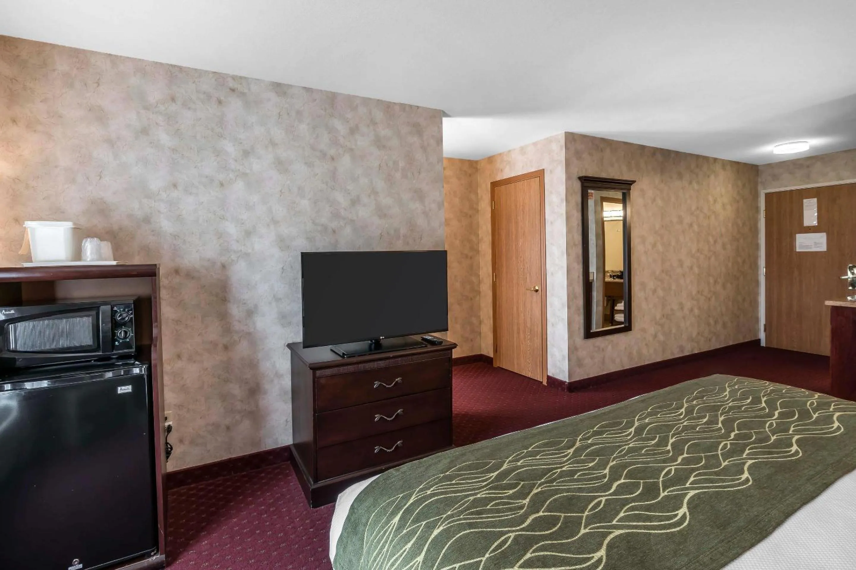 Bedroom, Bed in Comfort Inn & Suites Walla Walla