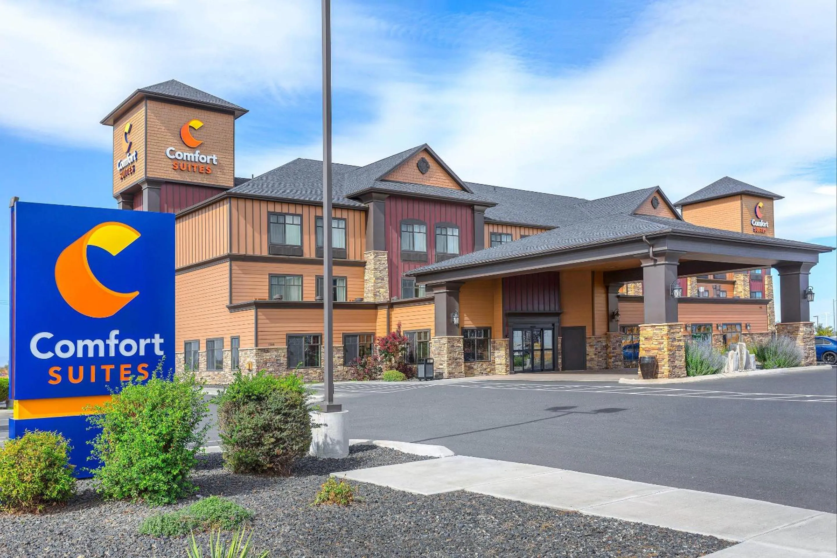 Property building in Comfort Suites Moses Lake