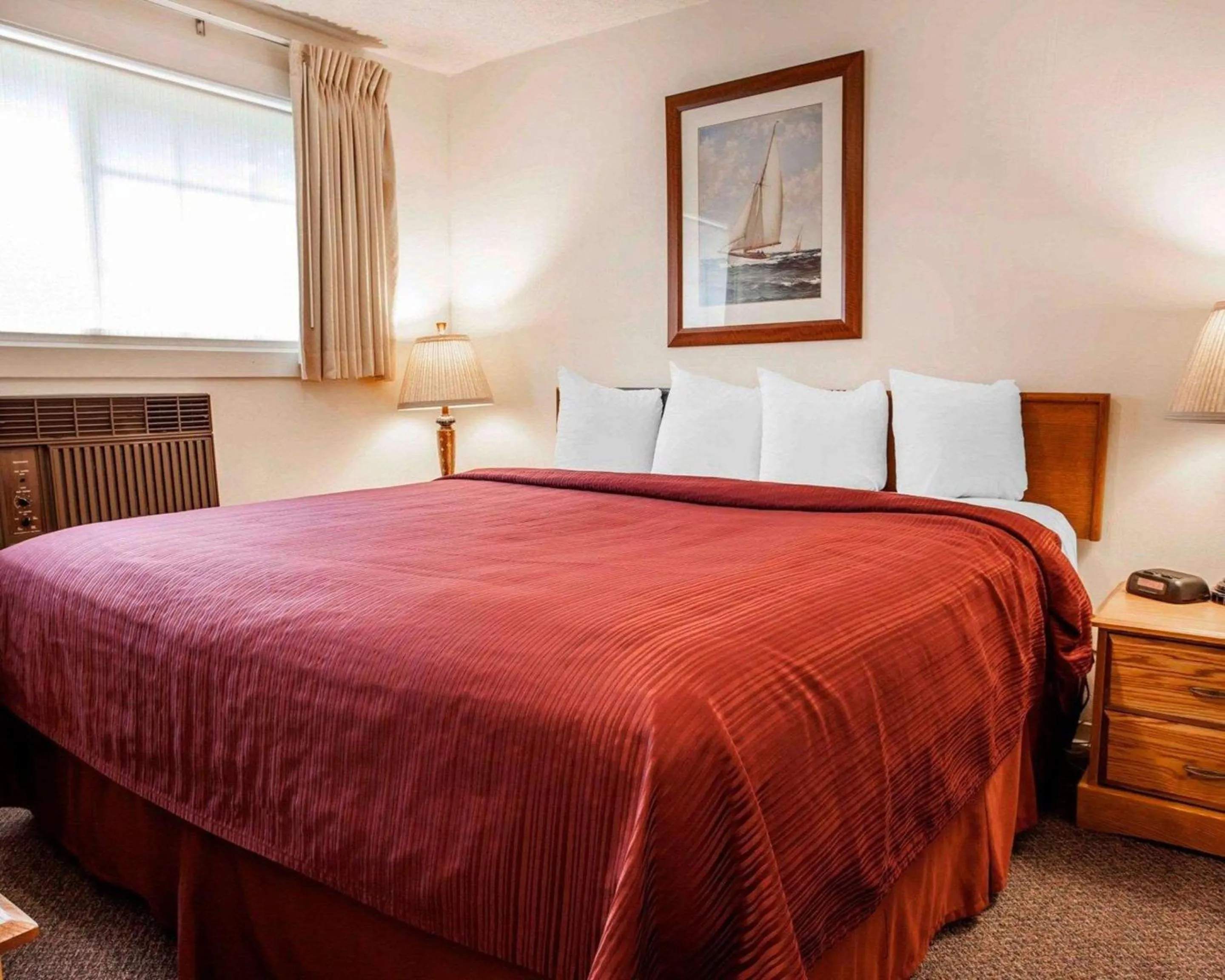 Photo of the whole room in Quality Inn & Suites Bremerton near Naval Shipyard