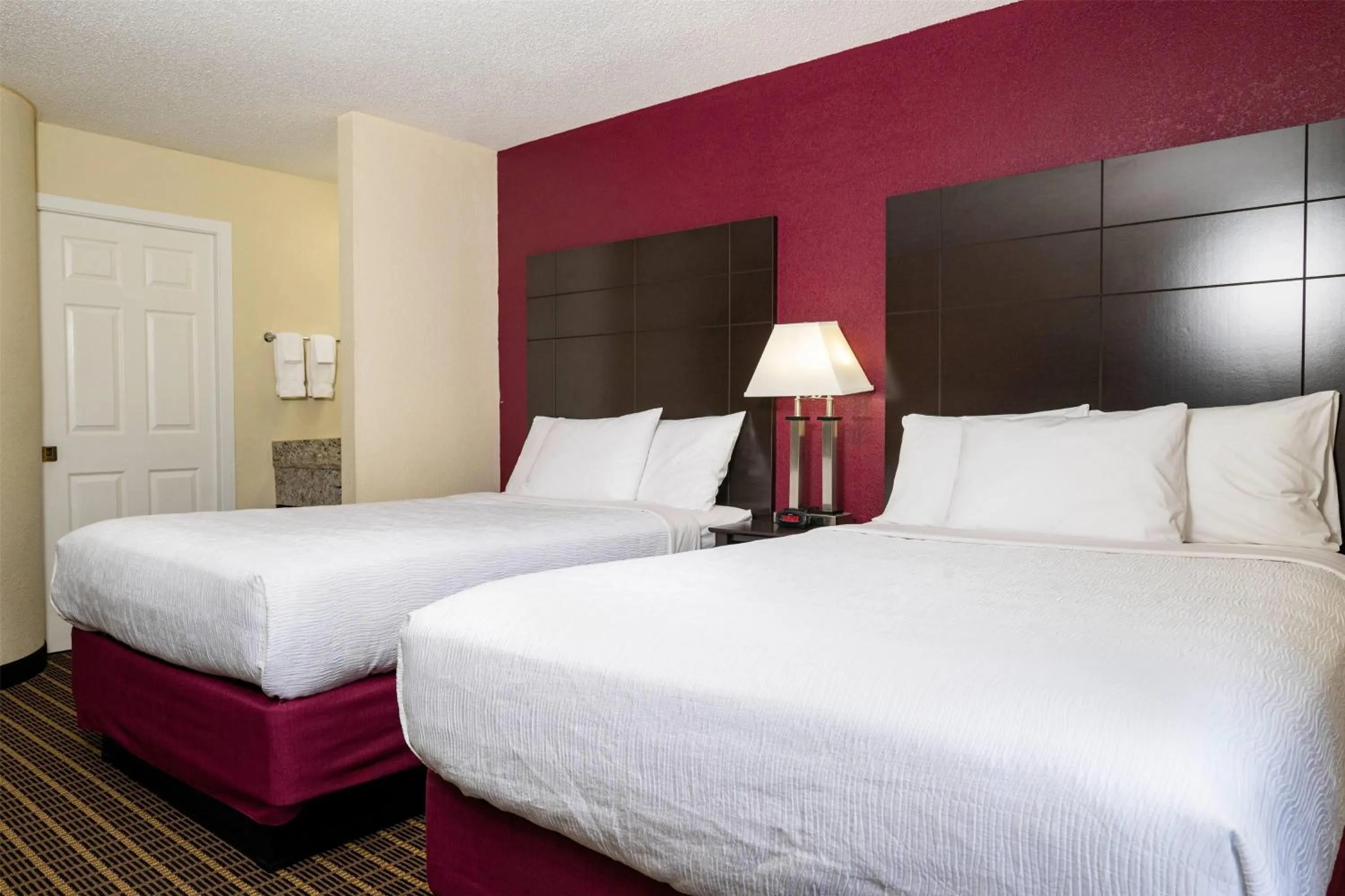 Photo of the whole room, Bed in Baymont Inn & Suites by Wyndham Mukwonago