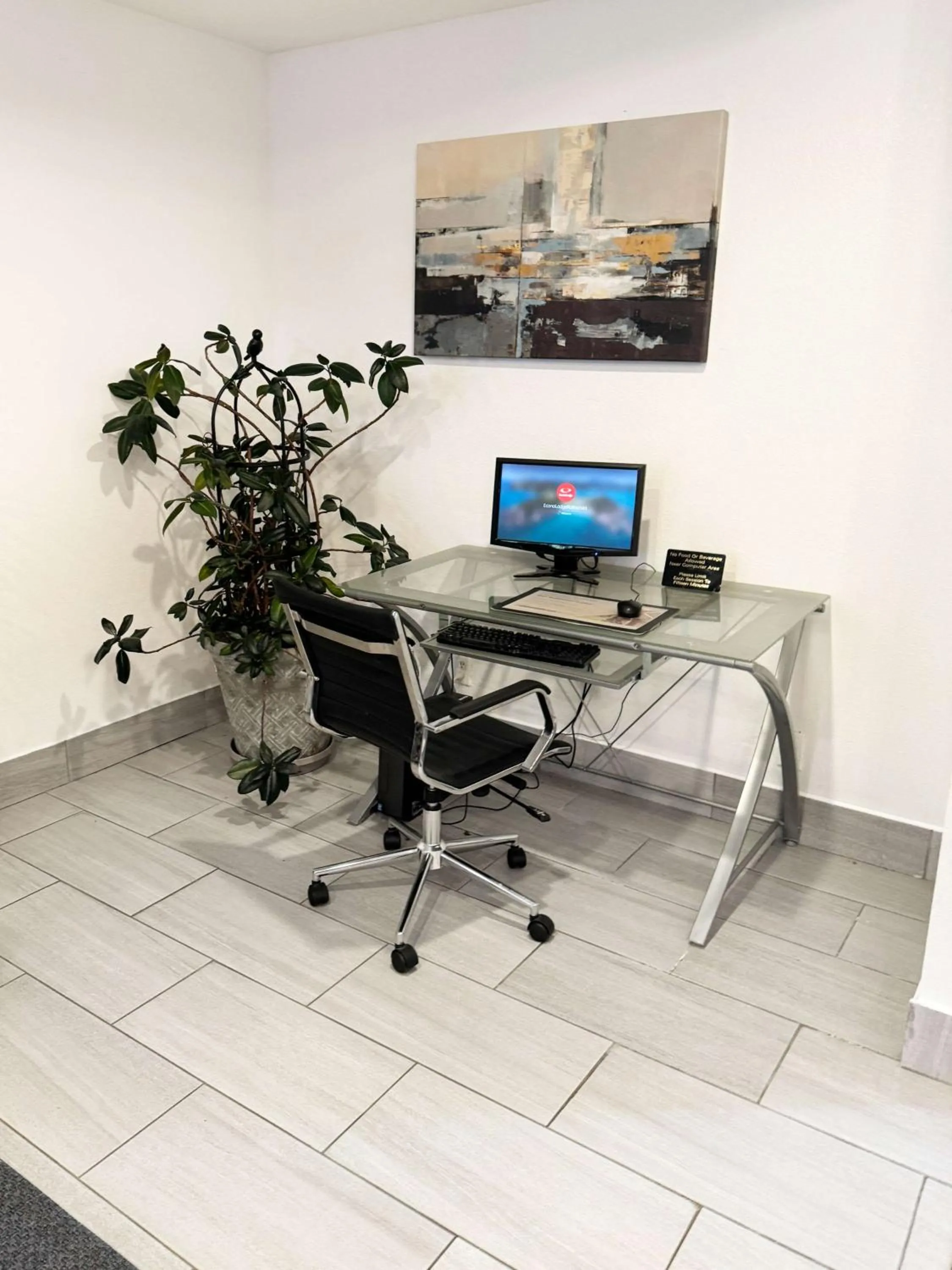 Business facilities in Econo Lodge Wausau - Rothschild